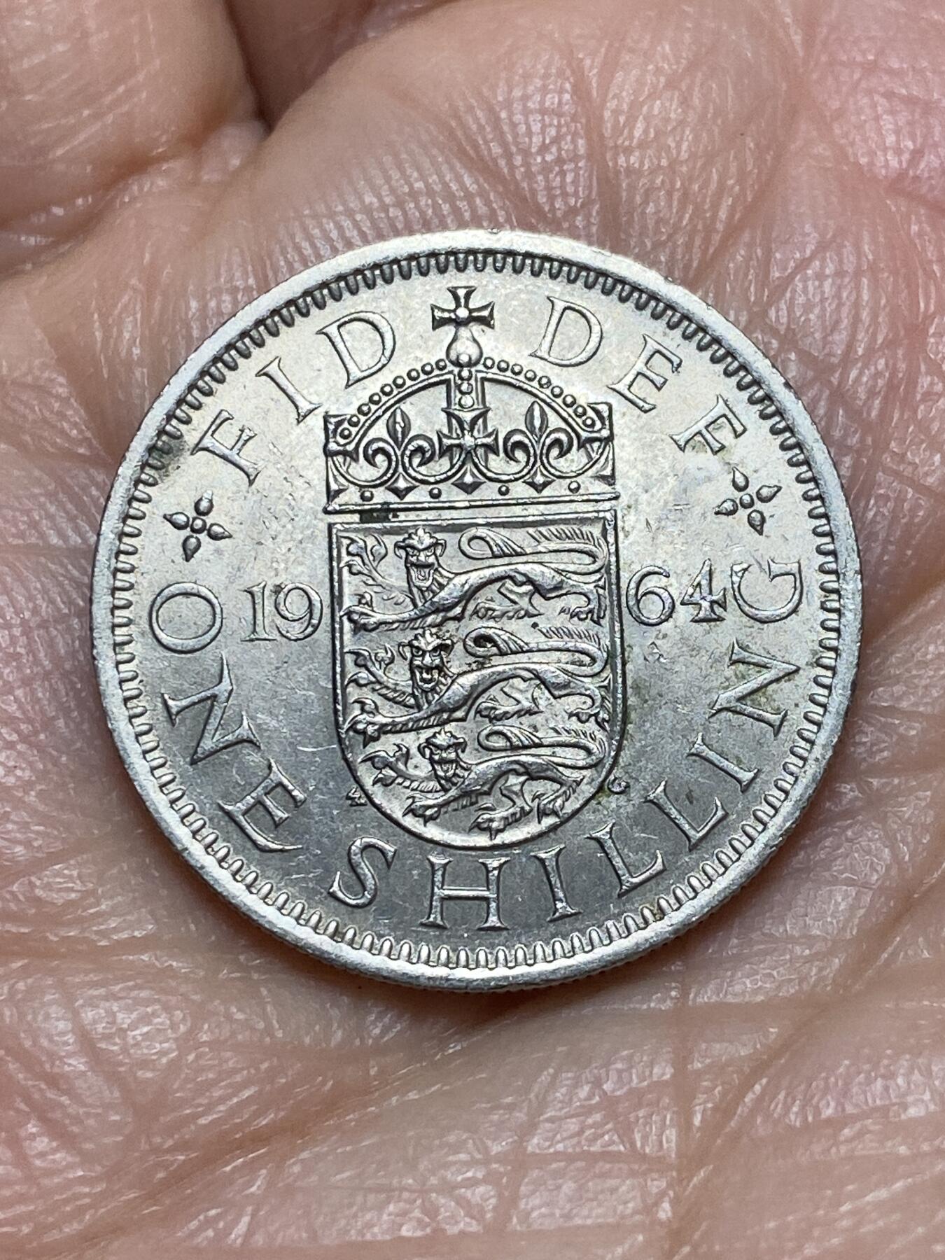 2025年第一百二十六场(总第一百五十二场）外国好品散币(免佣金) 英国🇬🇧1964年1先令(伊丽莎白二世青年桂冠第二版，英格兰盾徽版)