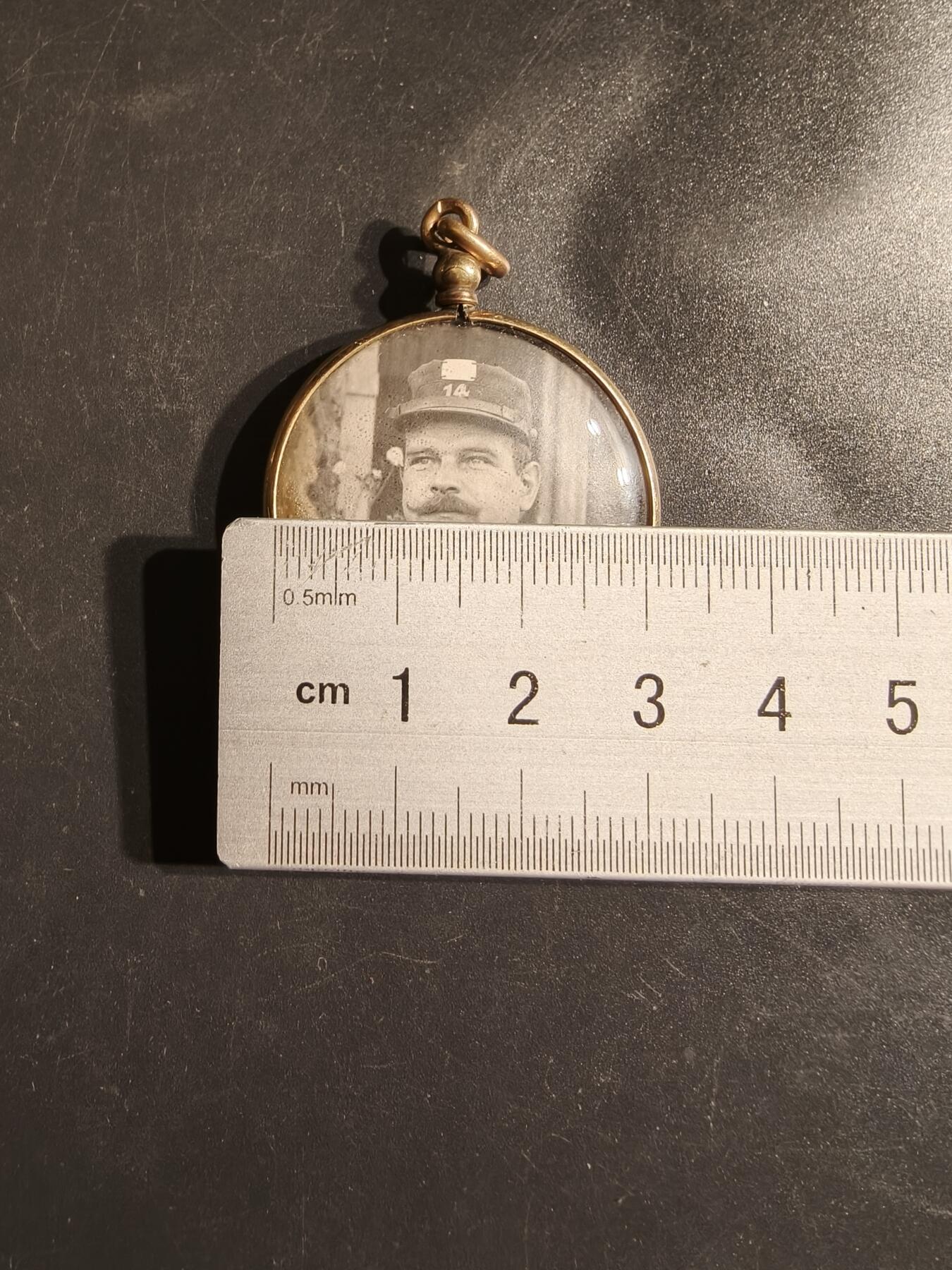 老王徽章第162期