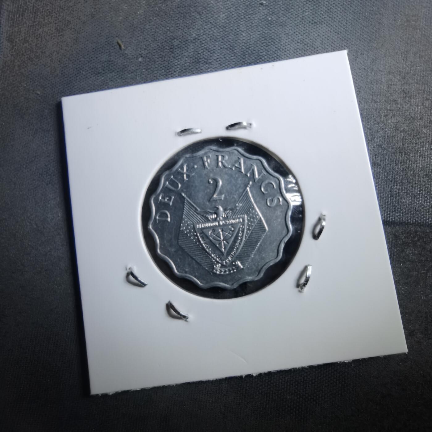 沼泽如烟--第898场 卢旺达1970年2法郎