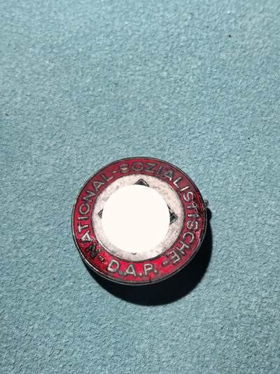 盛世勋华——号角文化勋章邮票专场拍卖第287期 - 德国（1939）NSDAP党徽 珐琅质地 带厂标