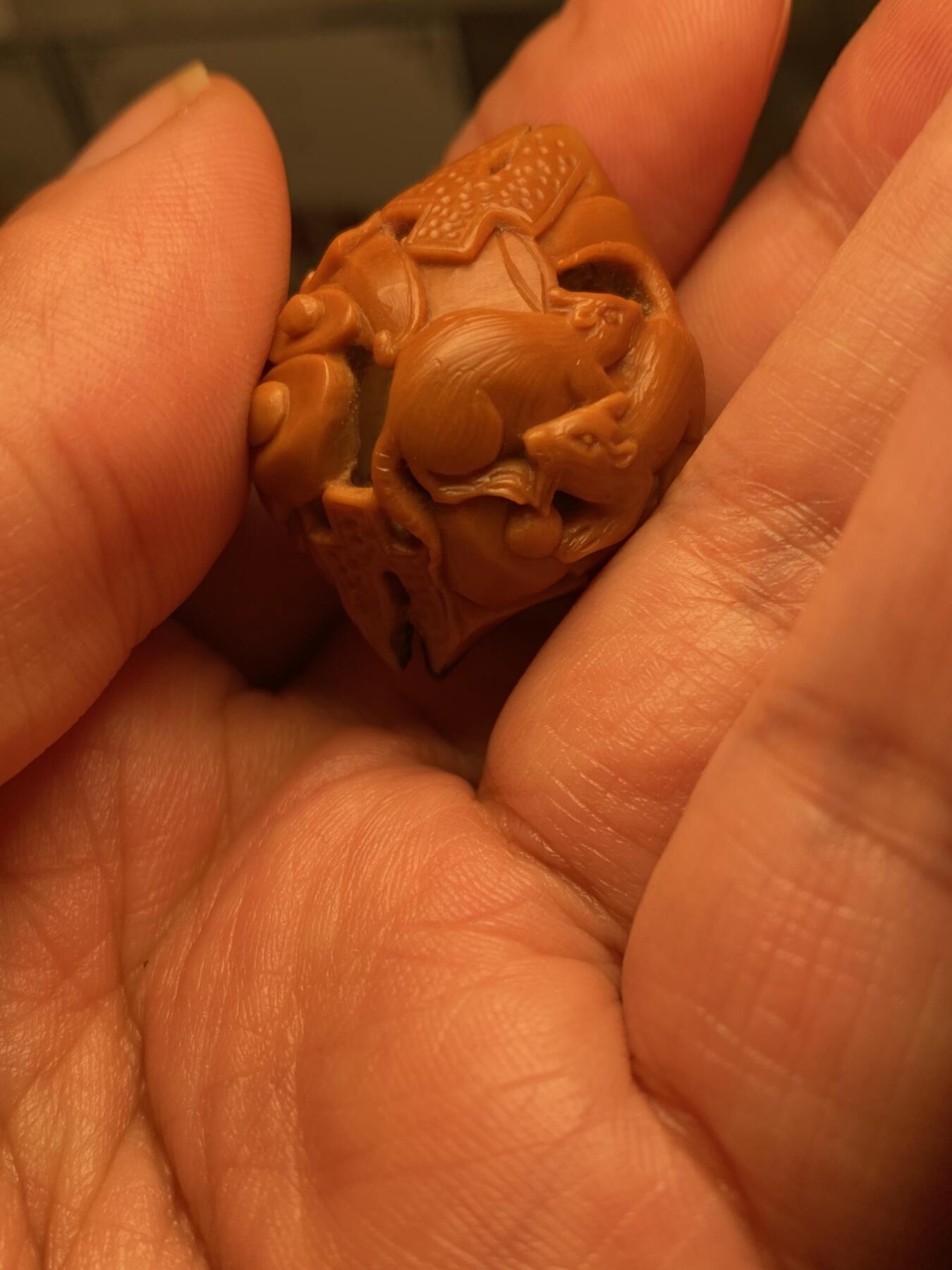 大佬都在看的苏工核雕捡漏价