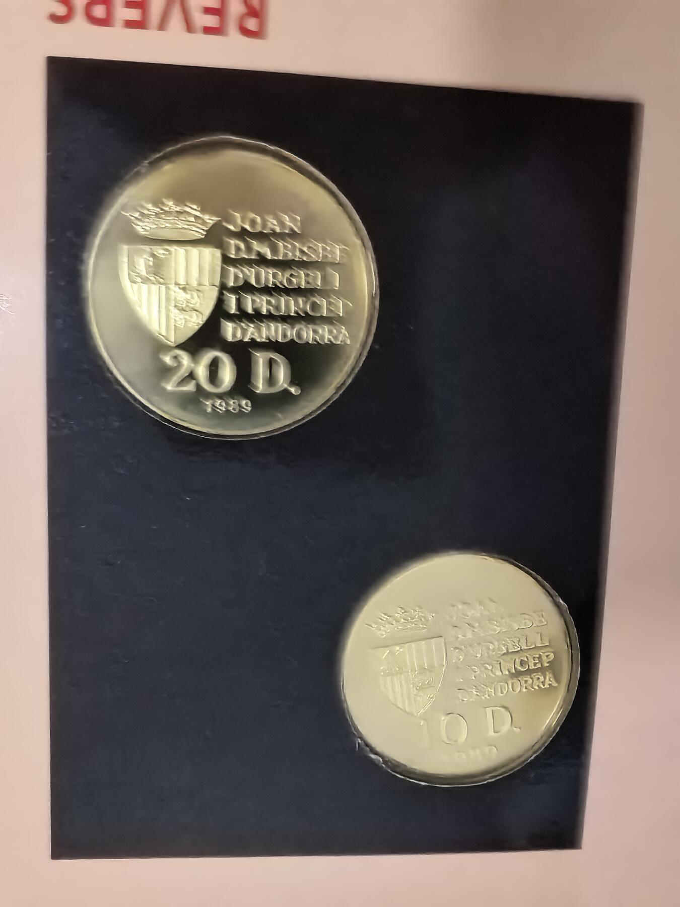 长老汇蛇年精选第七十二场拍卖 1988安道尔92巴塞罗那奥运会足球和皮划艇10+20第纳尔精制银币两枚，卡装，28克925银