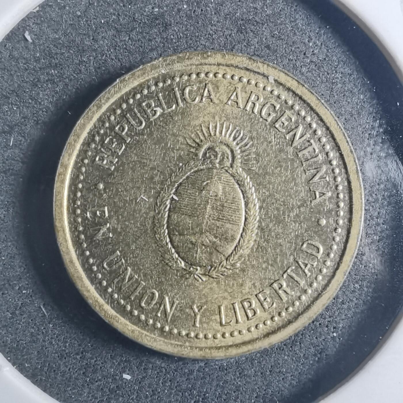 沼泽如烟--第896场 阿根廷2004年十分