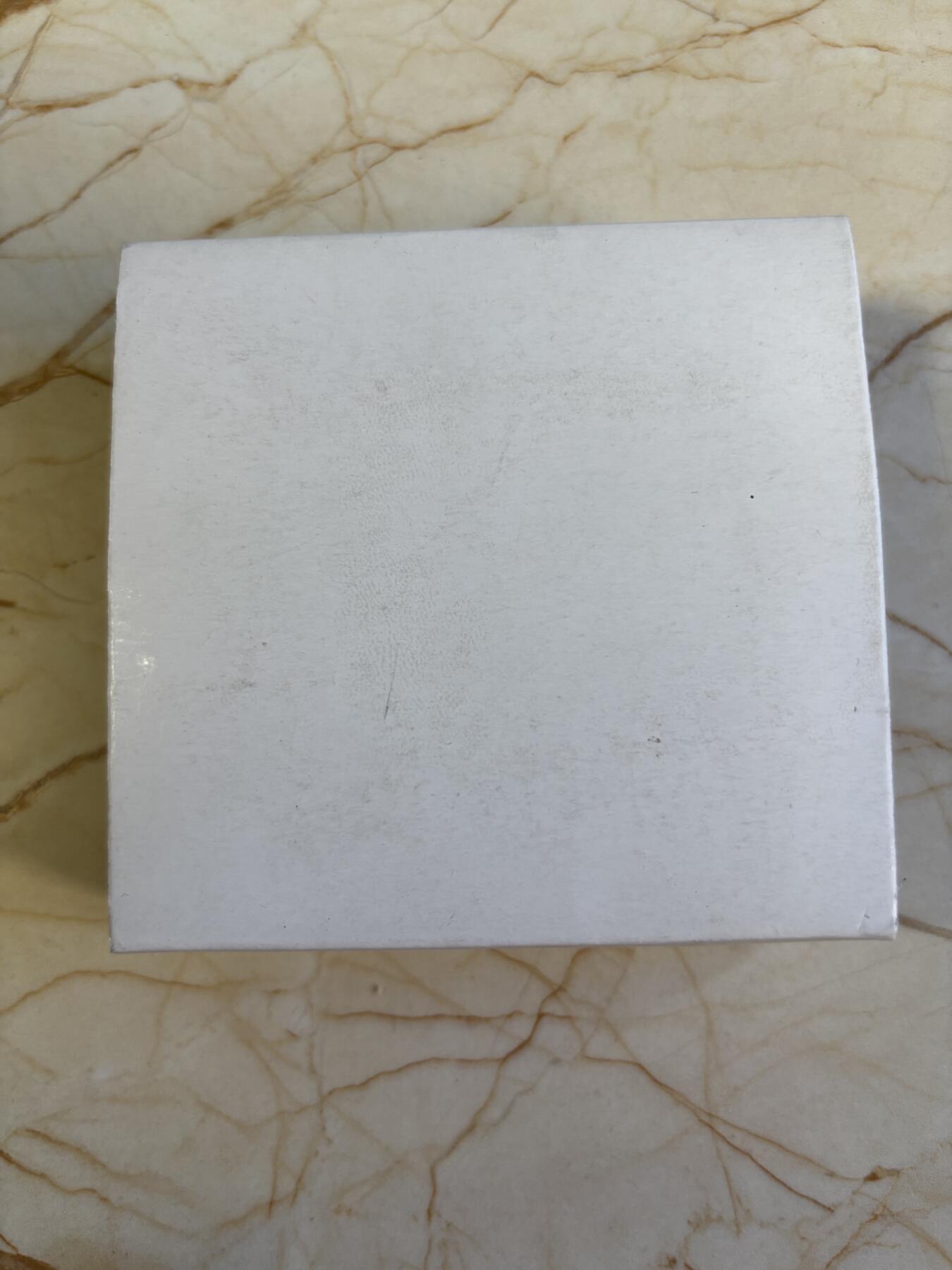 第181期拍卖 阿根廷2021年卡塔尔2022足球世界杯精制纪念银币,925银，27克，发行2500枚，有2点小丝