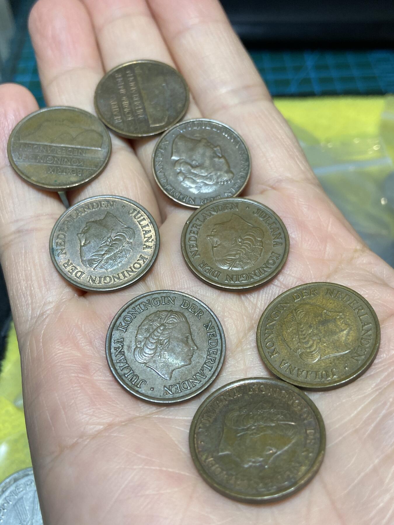 2025年第一百二十六场(总第一百五十二场）外国好品散币(免佣金) 荷兰🇳🇱5分8枚：1948年51年57年71年74年80年86年92年(两代女王鱼标，鸡标，鸡加星标，铁砧标)