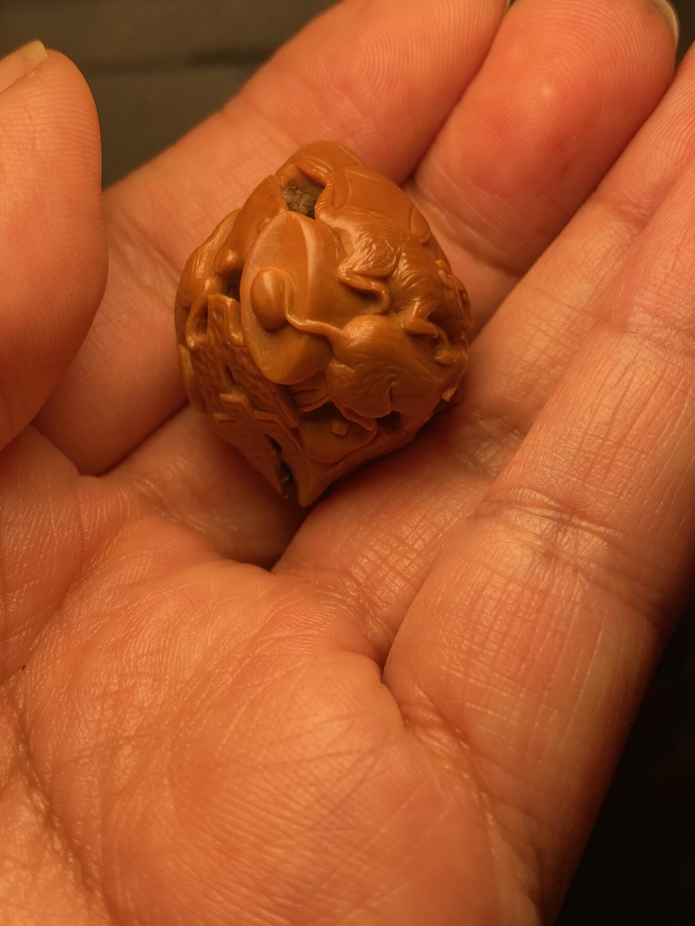 大佬都在看的苏工核雕捡漏价