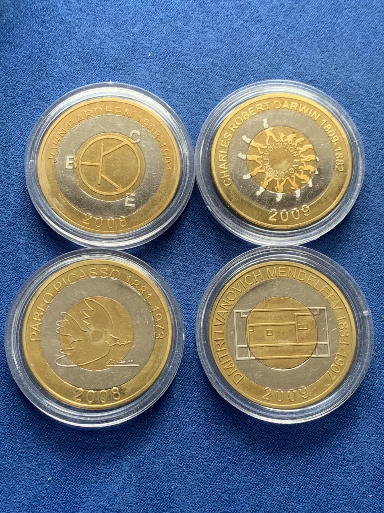 《竞宝斋》第436场 周日，周一2场连拍 （全场包邮） 四枚一组 2008年/2009年索马里双色币，纪念达尔文，门捷列夫，毕加索和约翰·巴丁（两次诺贝尔物理学奖获得者），少见，38mm。