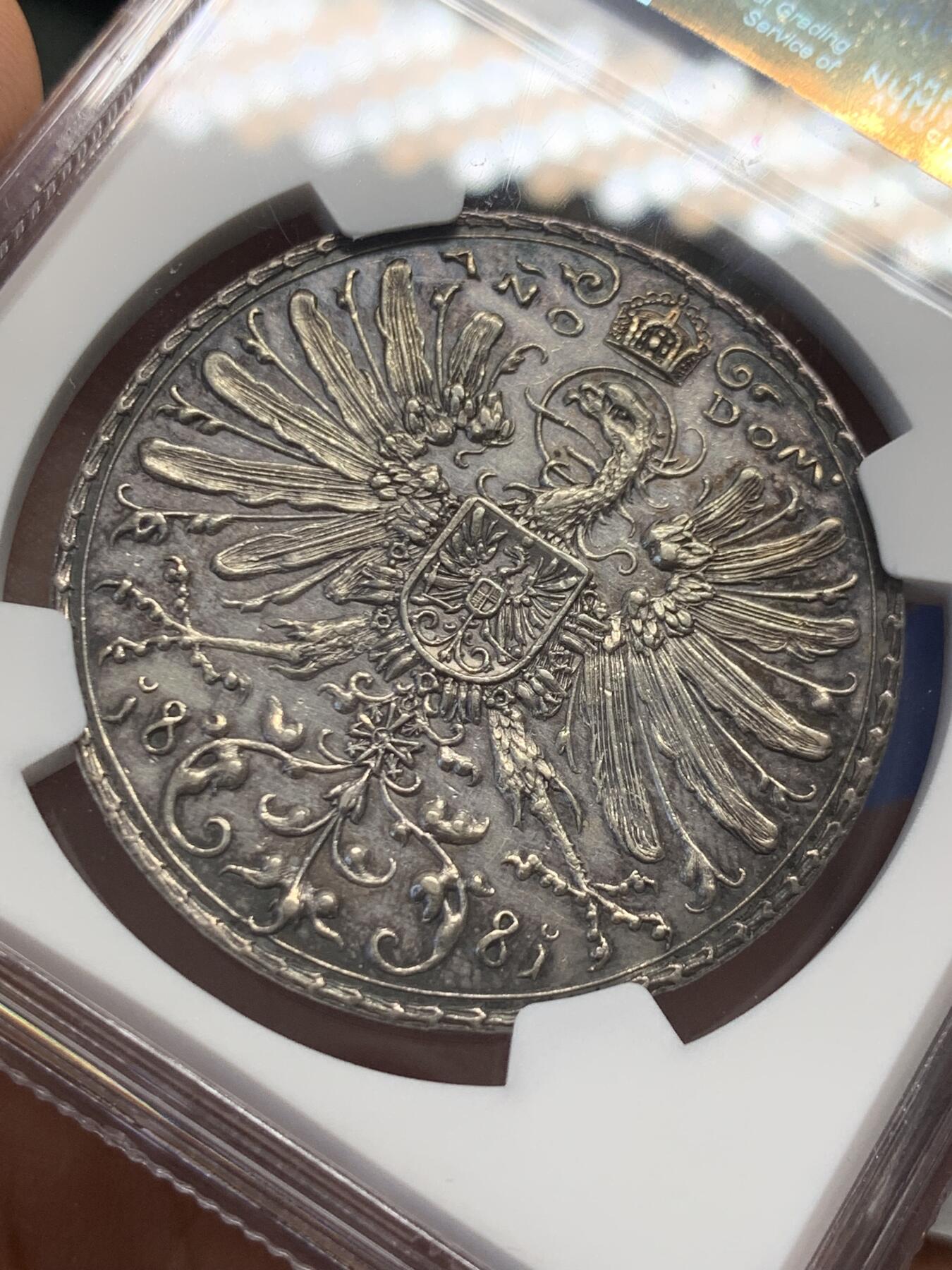 《竞宝斋》第436场 周日，周一2场连拍 （全场包邮） NGC MS62 德国1881年巴伐利亚慕尼黑联邦射击节大银章 浮雕喷砂感极强 慕尼黑徽章与枝叶纹理雕刻全深打难得。