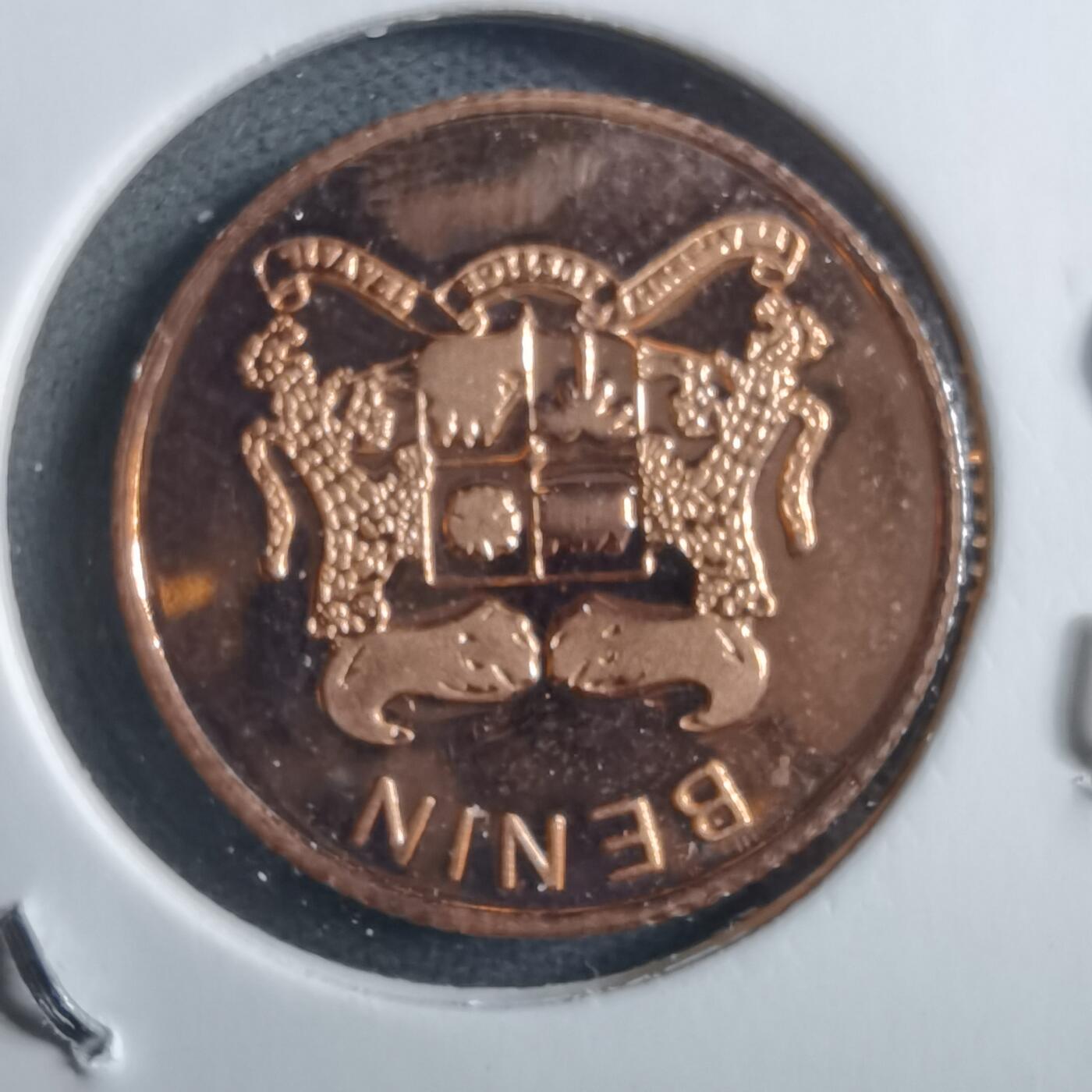 沼泽如烟--第898场 币形章非币币形章非币