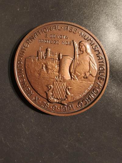 老王徽章第162期 -  1991年摩纳哥国际钱币协会会议纪念章     编号223    直径54mm.    重量57.8g