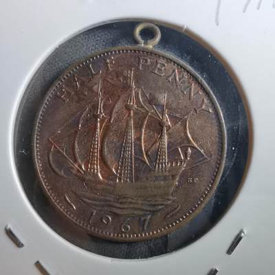 沼泽如烟--第897场 - 英国1967年半便士挂件