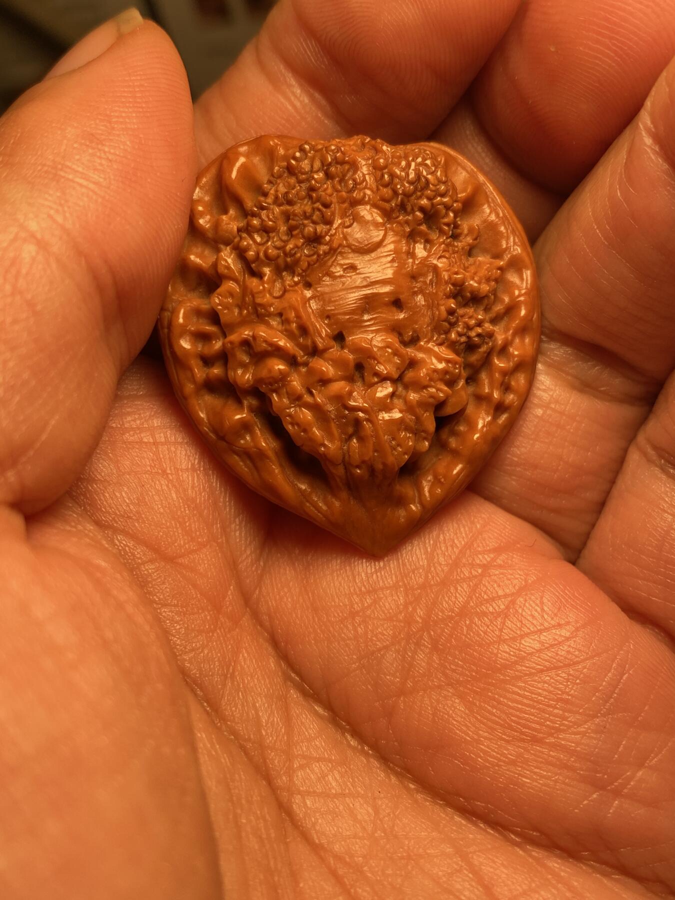 大佬都在看的苏工核雕捡漏价