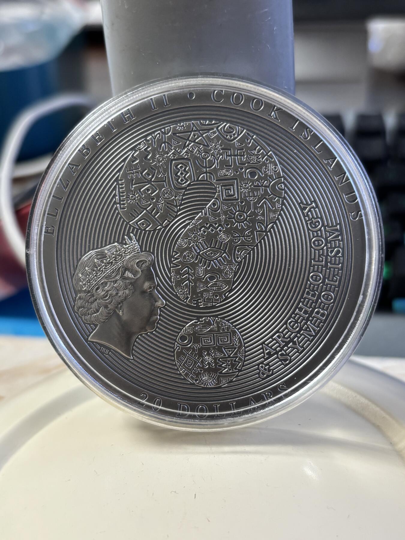 第181期拍卖 库克2023年考古系列10安提基特拉机械仿古纪念银币，999银，发行333枚，塑料盒有裂痕