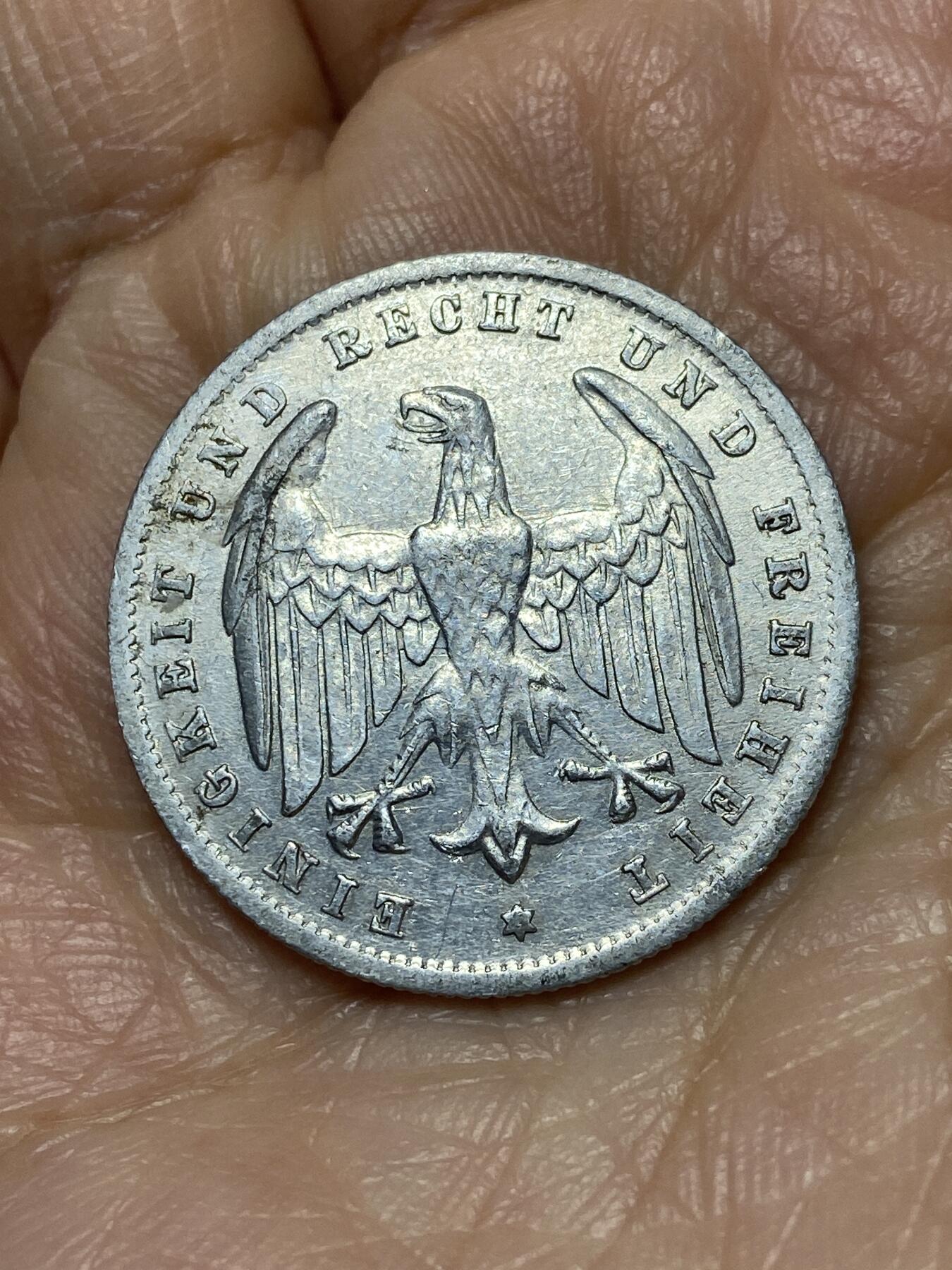 2025年第一百二十六场(总第一百五十二场）外国好品散币(免佣金) 德意志魏玛共和国1923单年份500马克(A标，柏林造)