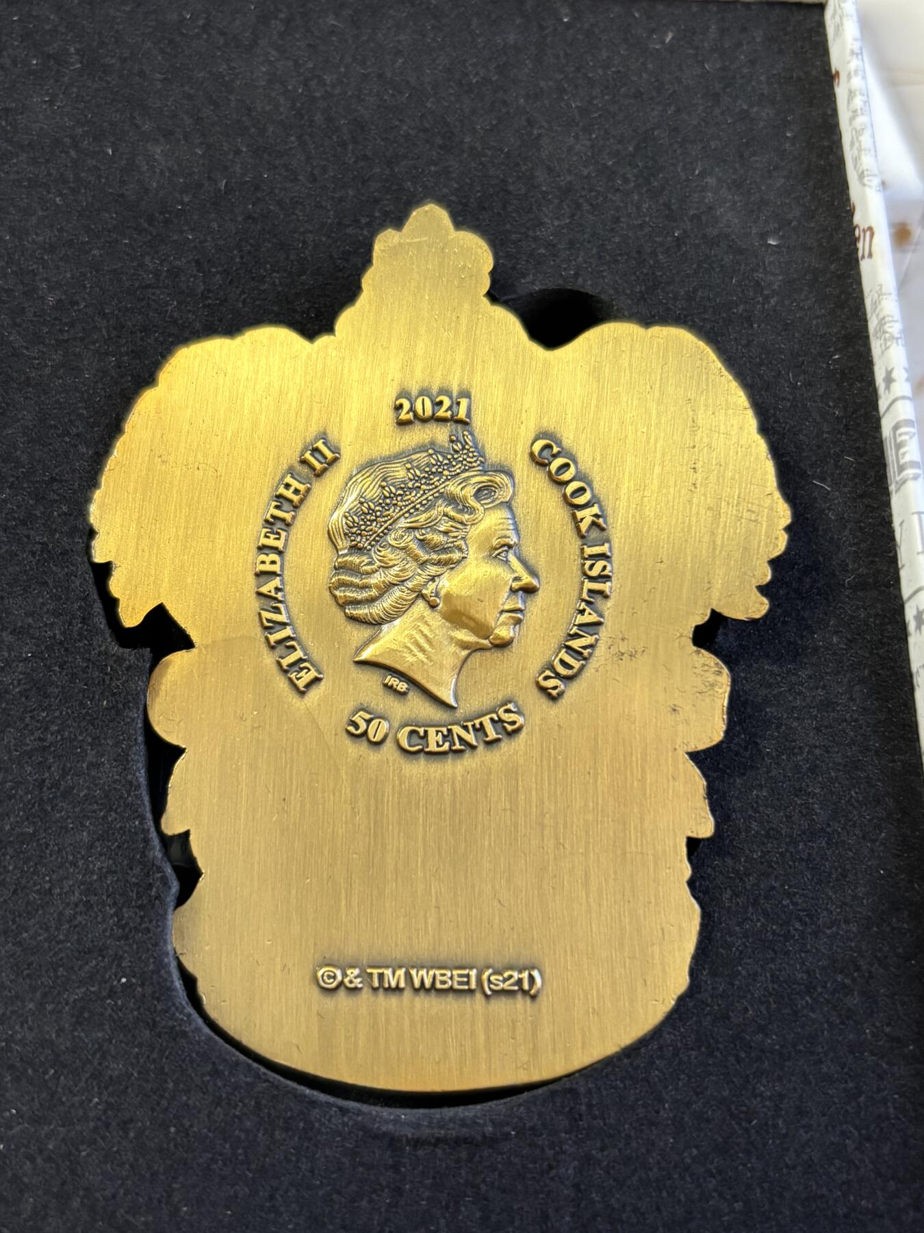 第181期拍卖 库克2021年哈利波特徽章格兰芬多徽章异形彩铜币