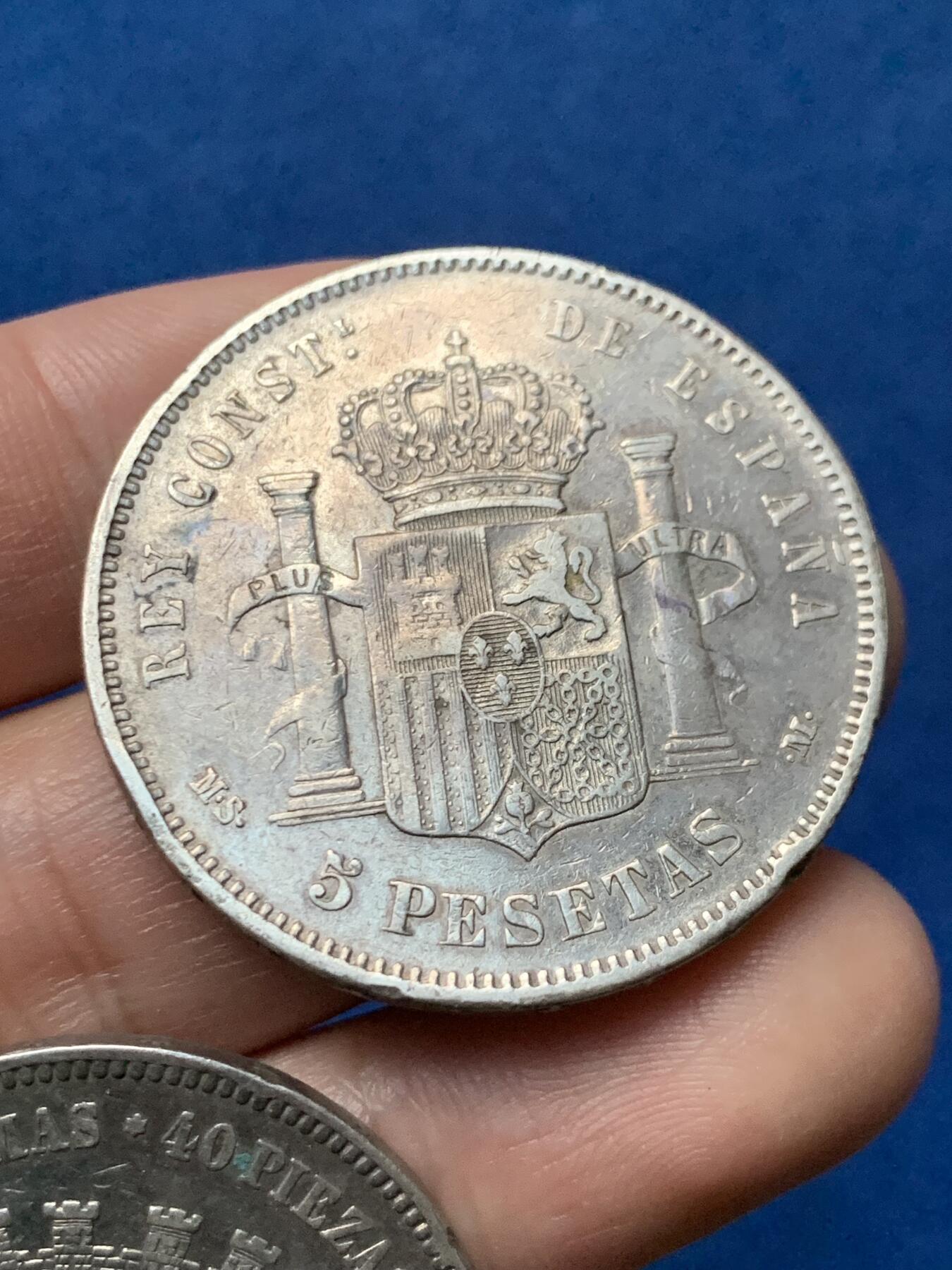 《竞宝斋》第436场 周日，周一2场连拍 （全场包邮） 两枚一组 西班牙1883年阿方索十二世 + 1870年拿花 5比塞塔大银币