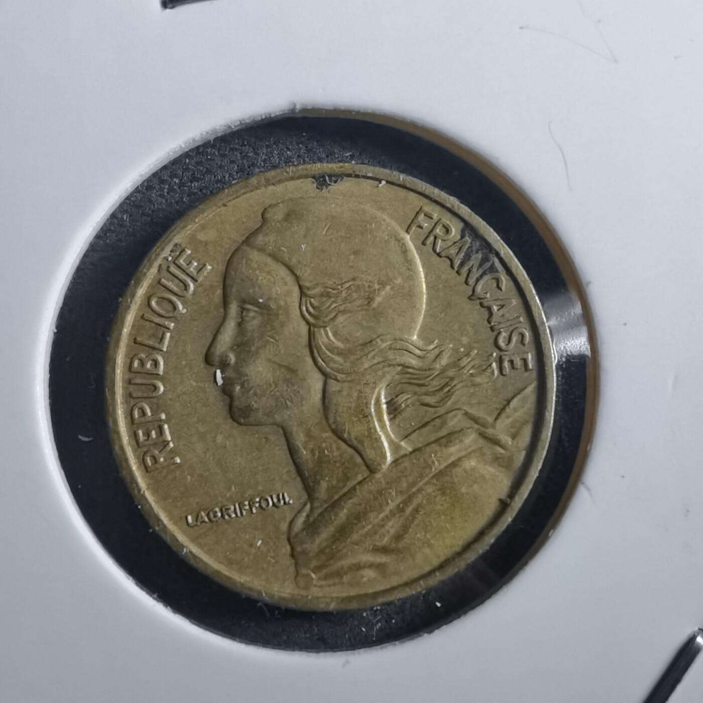 沼泽如烟--第897场 法国1968年五分