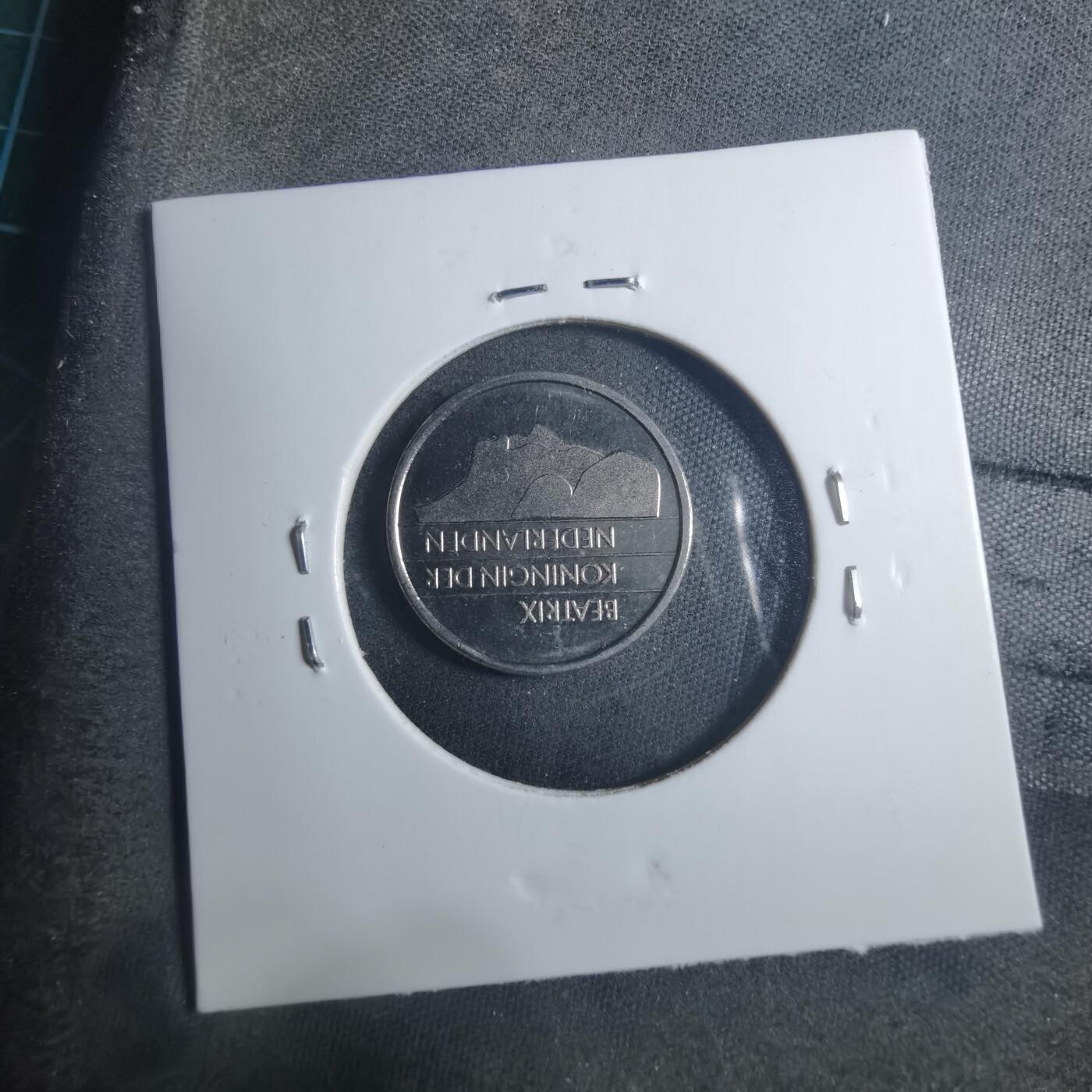 沼泽如烟--第896场 荷兰2000年25分