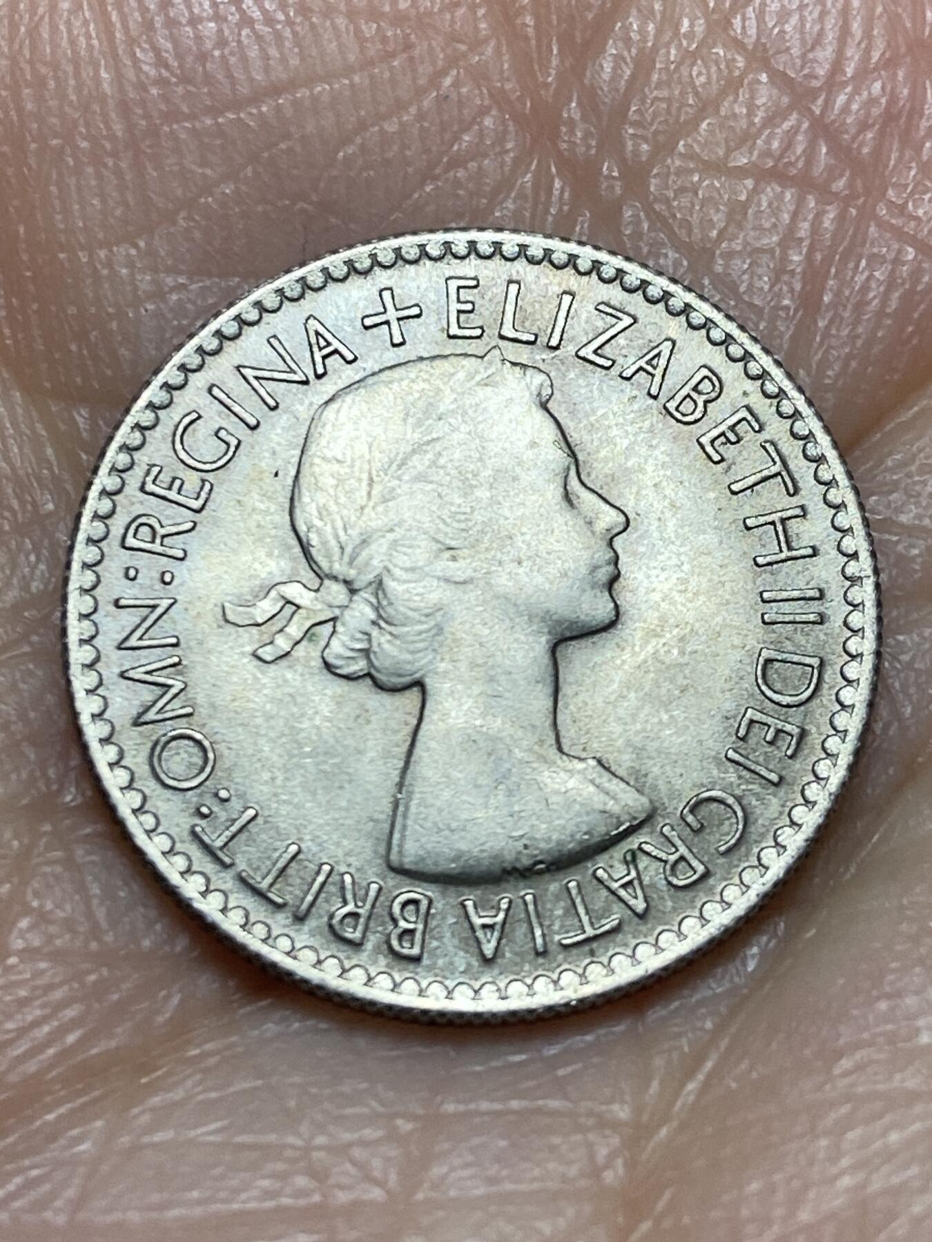 2025年第一百二十六场(总第一百五十二场）外国好品散币(免佣金) 英国🇬🇧1953单年份6便士(伊丽莎白二世加冕年，青年桂冠第一版)