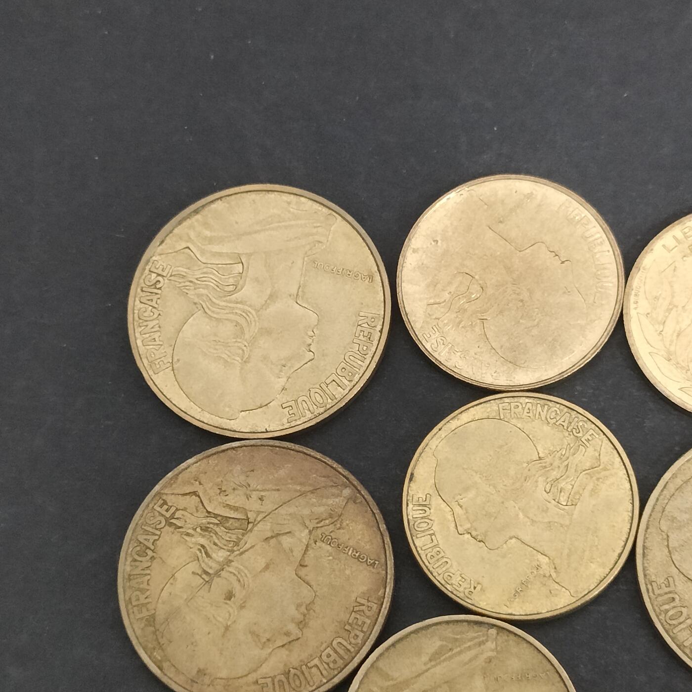 猩哥外币小铺➨【第201场】