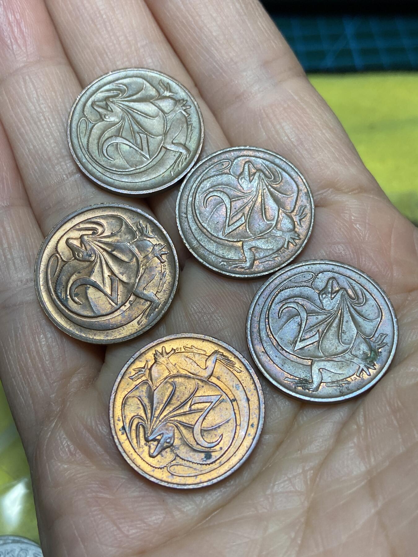 2025年第一百二十六场(总第一百五十二场）外国好品散币(免佣金) 澳大利亚🇦🇺2分5枚：1976年77年79年80年