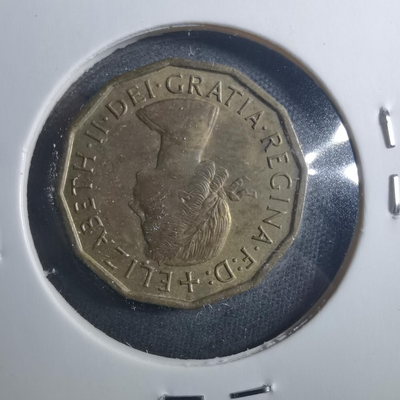 沼泽如烟--第896场 英国1967年3便士