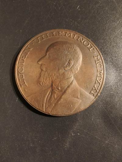 老王徽章第162期 -  美国本杰明·哈里森印第安和平纪念章     正面为美国总统本杰明哈里森     直径48mm.    重量36.5g