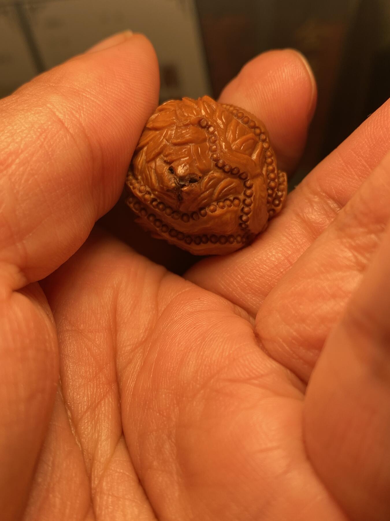 大佬都在看的苏工核雕捡漏价