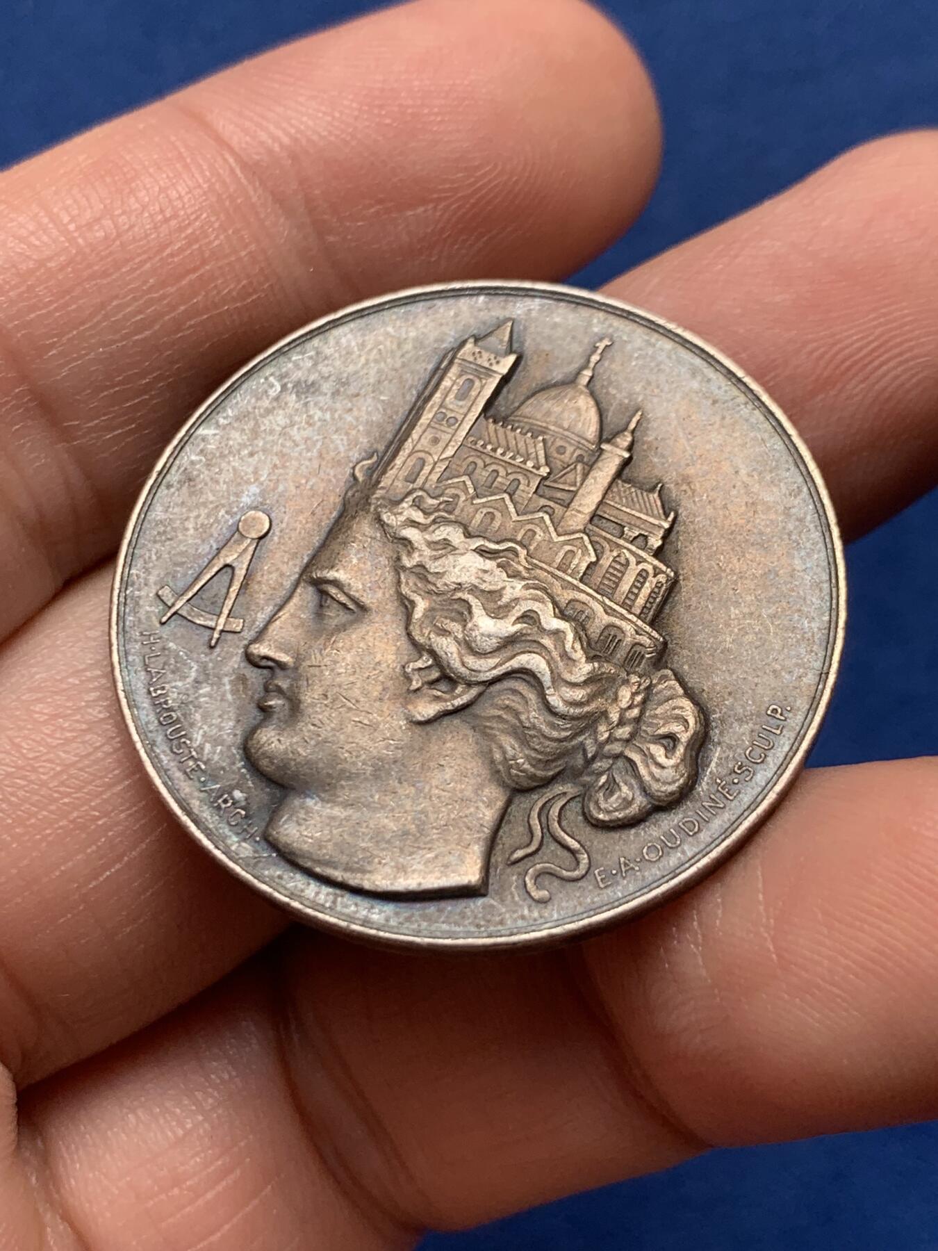 《竞宝斋》第436场 周日，周一2场连拍 （全场包邮） 法国建筑中央协会银代币 33.5mm 15.25g 丰饶角银标边铭