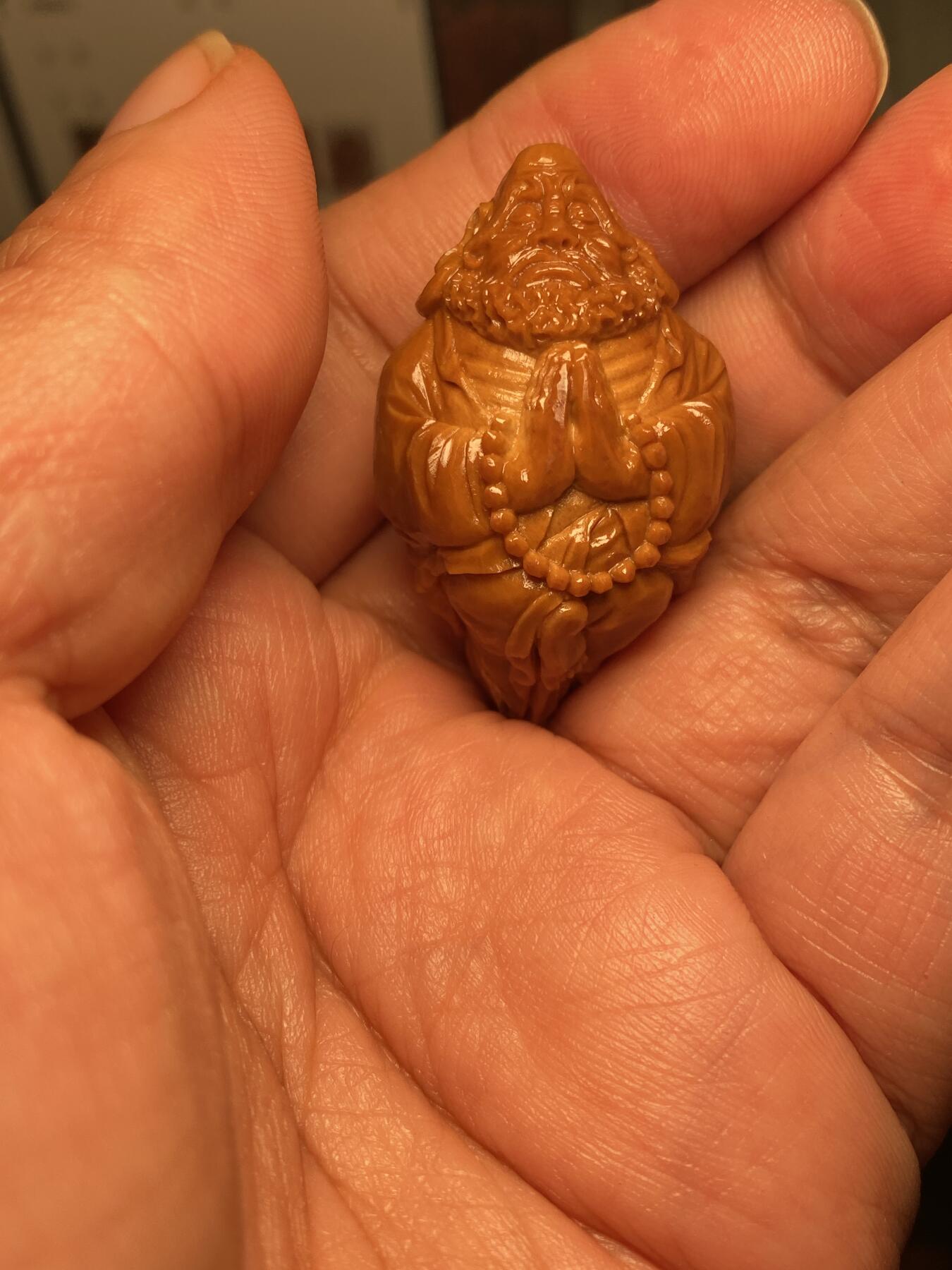 大佬都在看的苏工核雕捡漏价