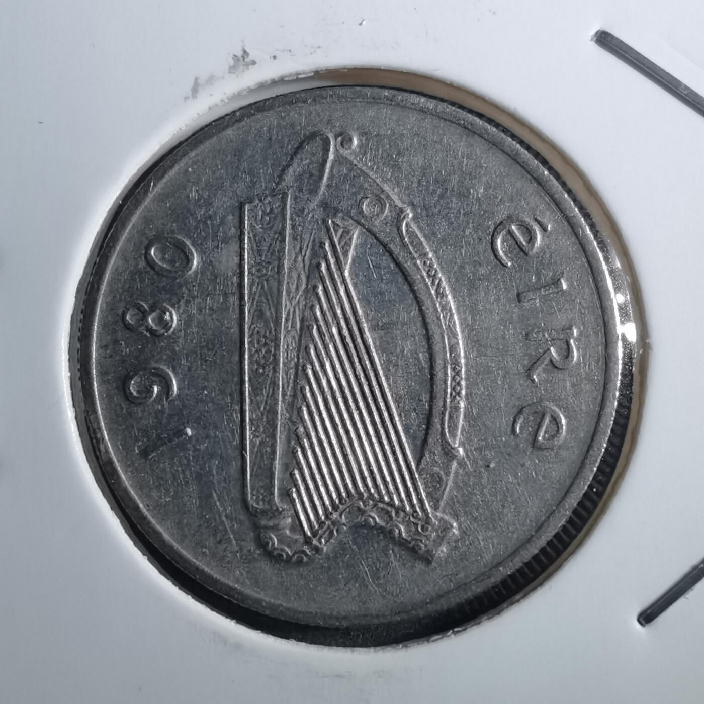 沼泽如烟--第897场 爱尔兰1980年5便士