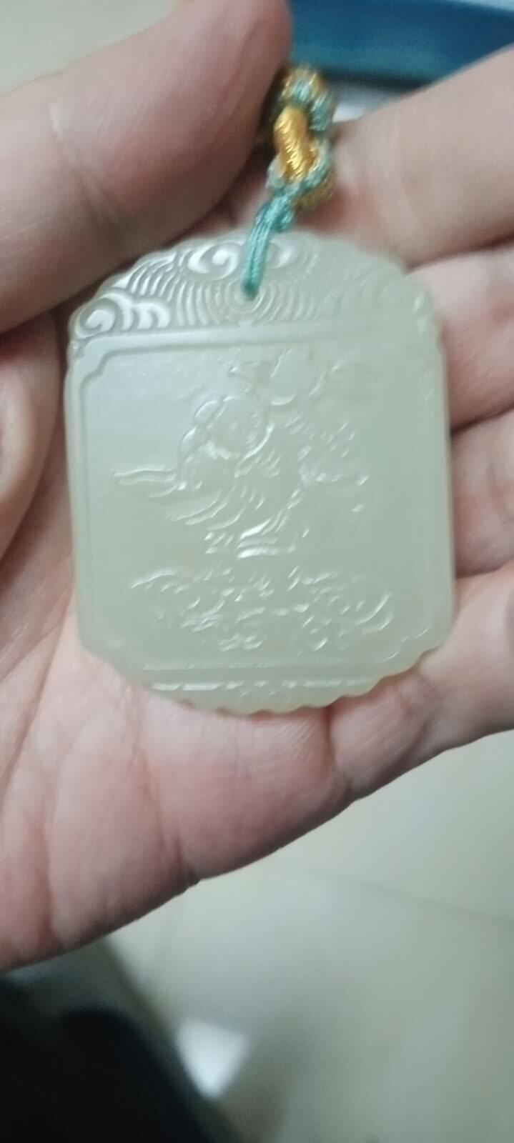 清朝和田玉子冈牌