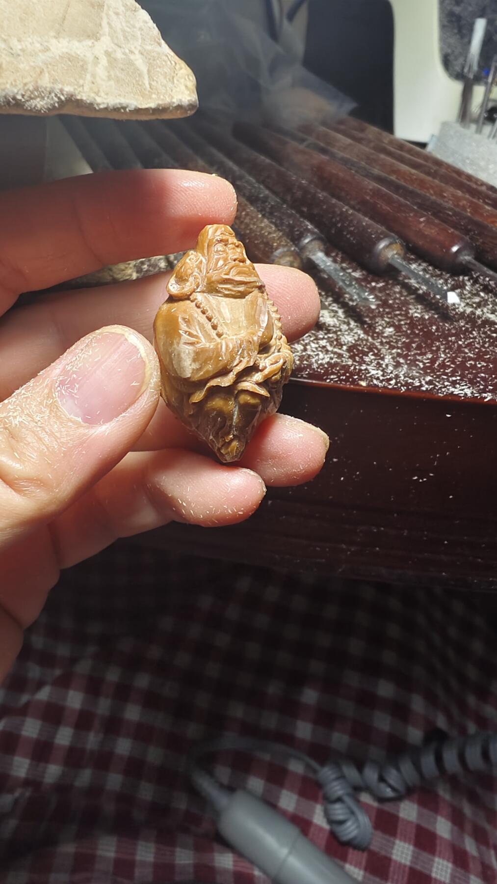 大佬都在看的苏工核雕捡漏价