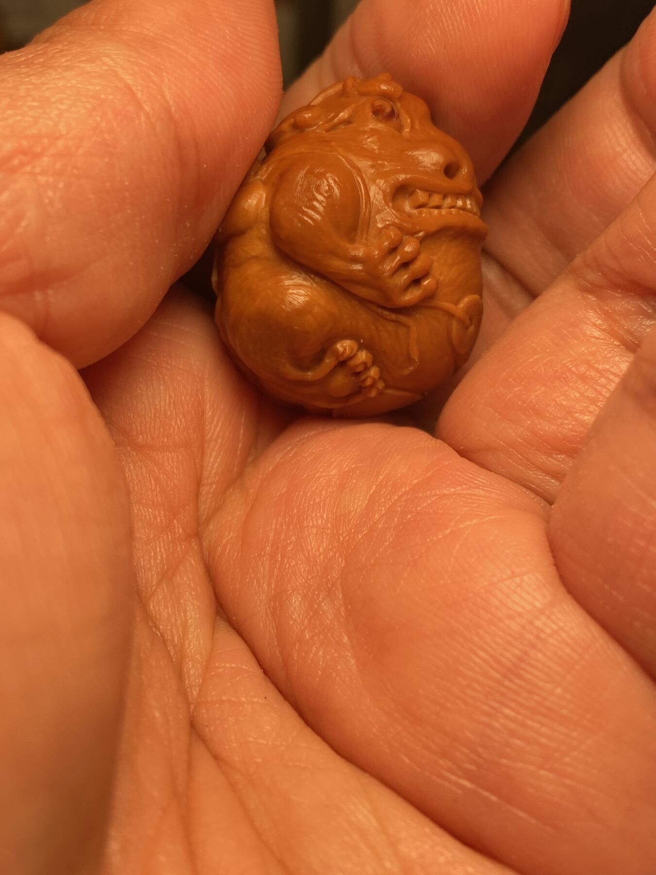 大佬都在看的苏工核雕捡漏价