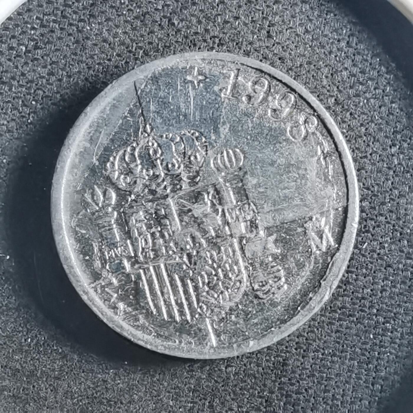 沼泽如烟--第897场 西班牙1比塞塔