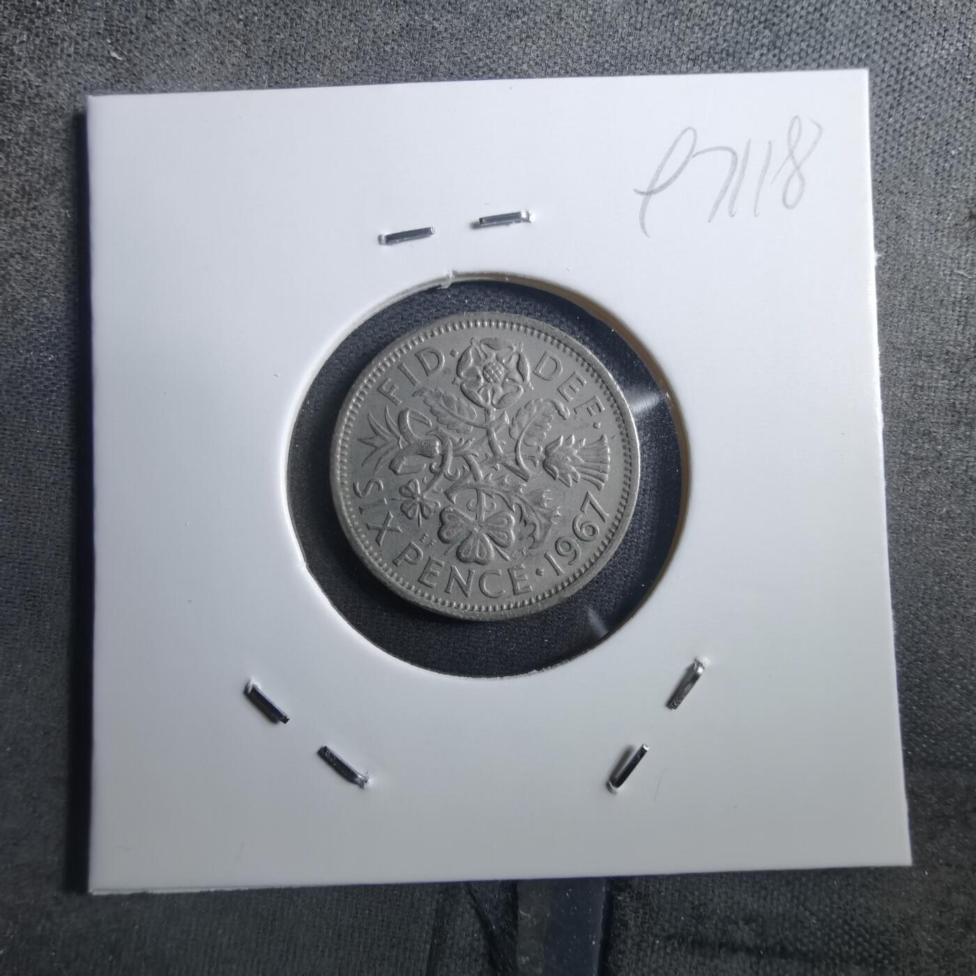 沼泽如烟--第897场 英国1967年6便士