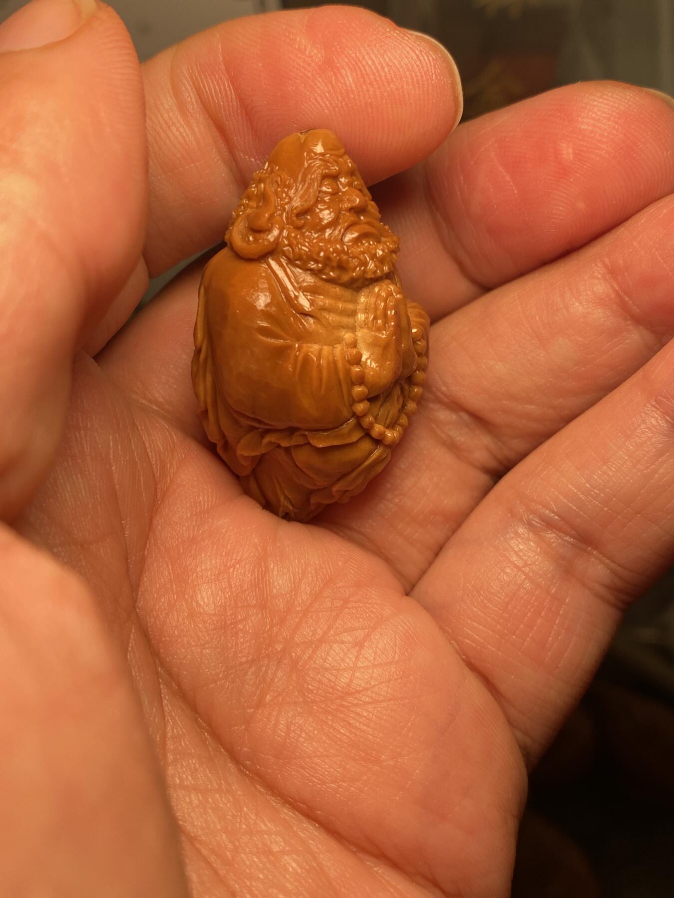 大佬都在看的苏工核雕捡漏价