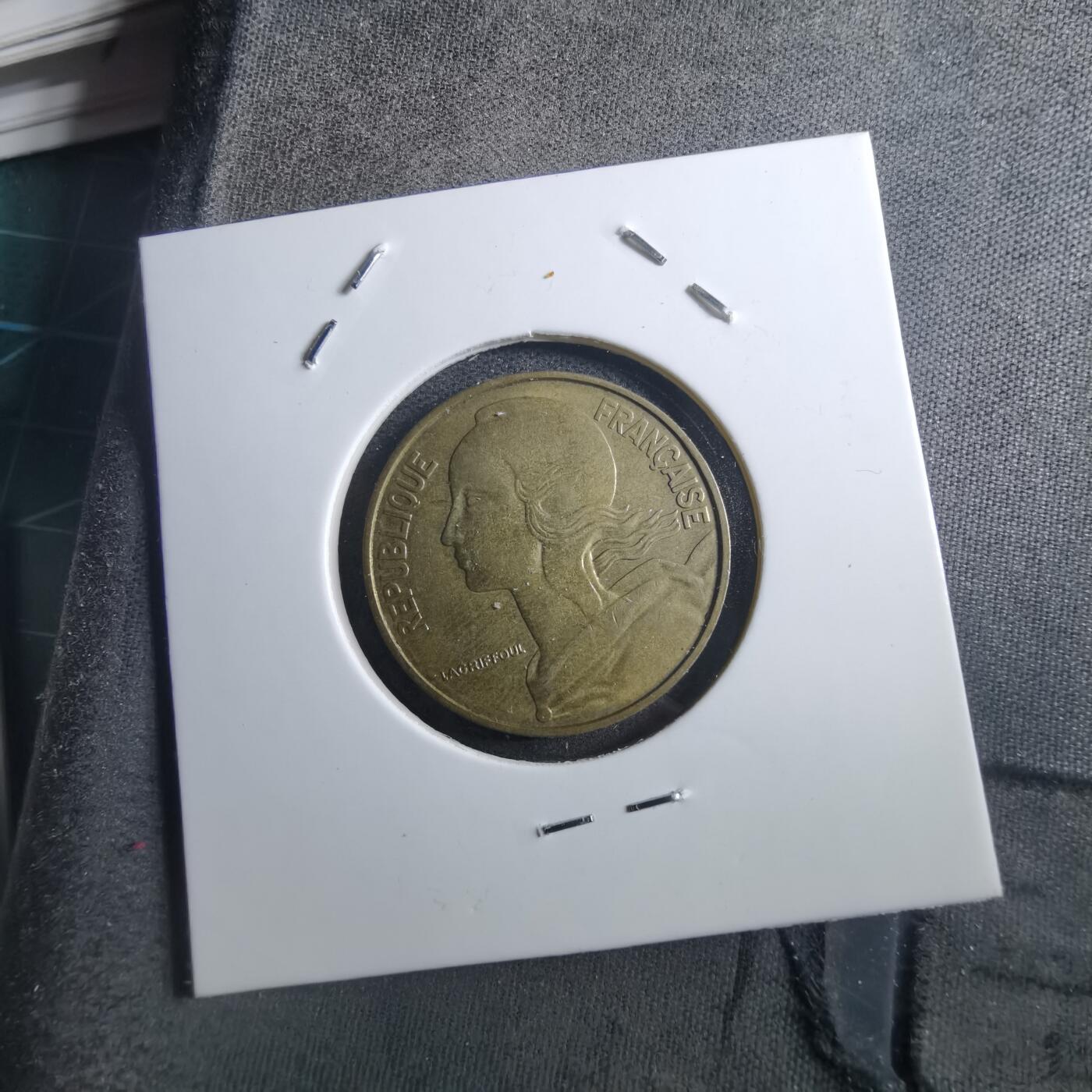 沼泽如烟--第897场 法国1970年20分