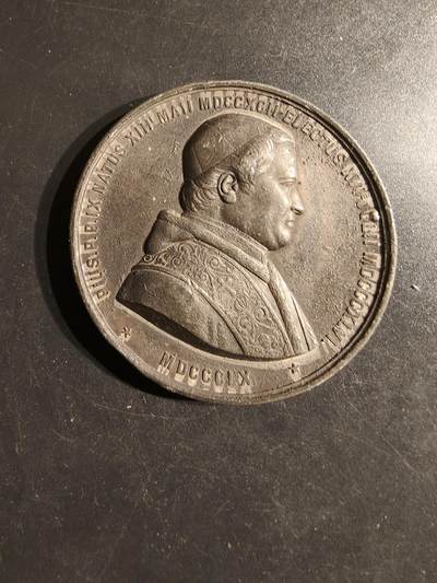老王徽章第162期 -  教皇庇护九世纪念章    直径50mm.    重量45.3g
