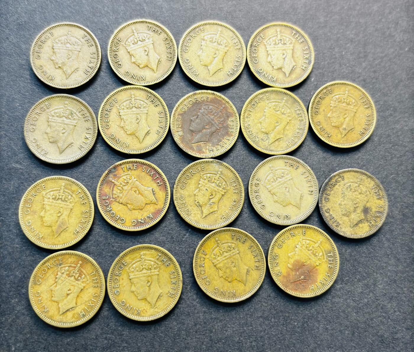 文馨钱币收藏第 280 场， 长期接收代拍品 1949 年英属香港乔治六世时期，香港五仙铜币 18枚，第三版首发年只发行两年时间