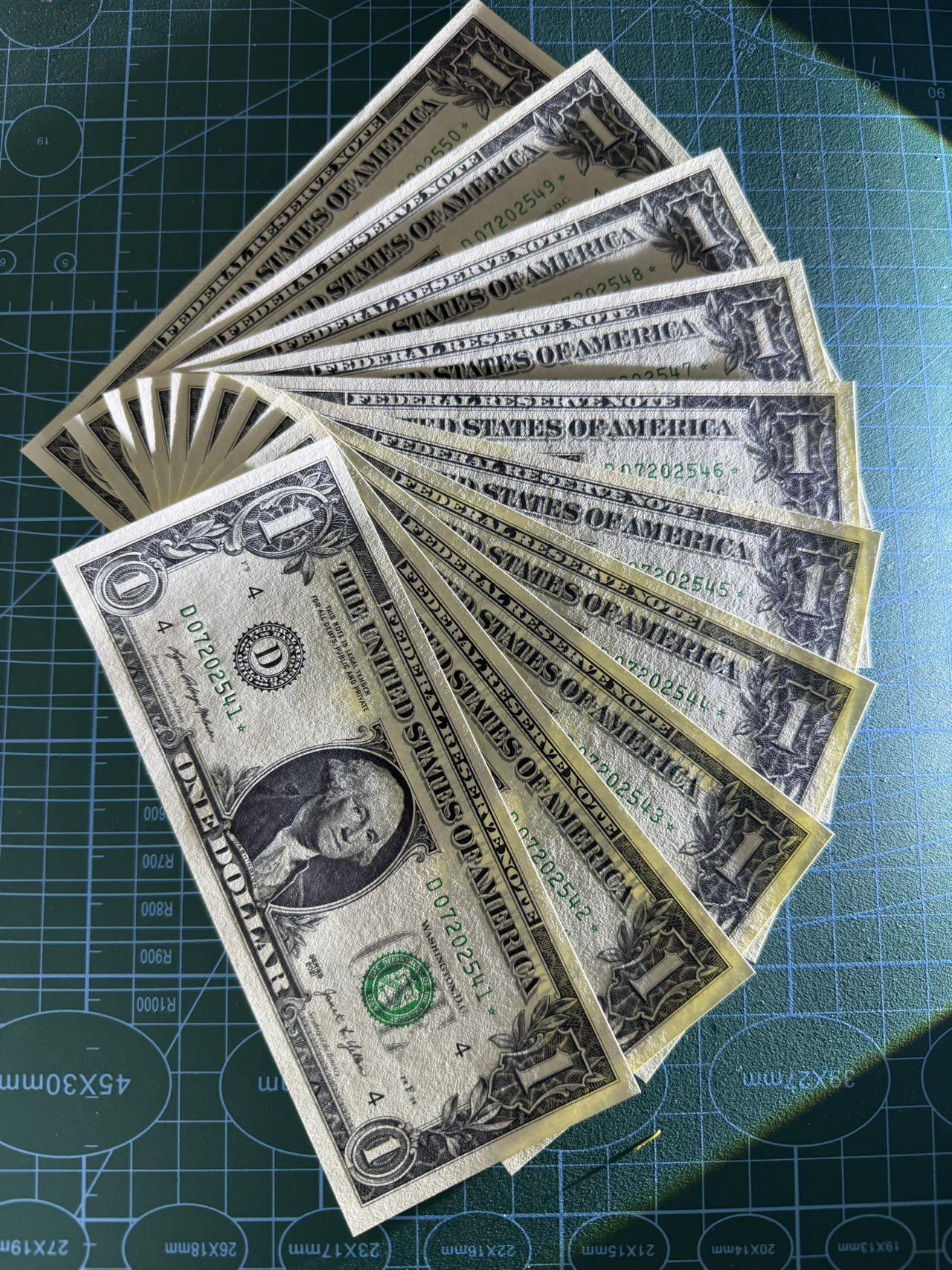 【炜奕收藏】，第五十期  2021年美国1美元补号标十，UNC品相