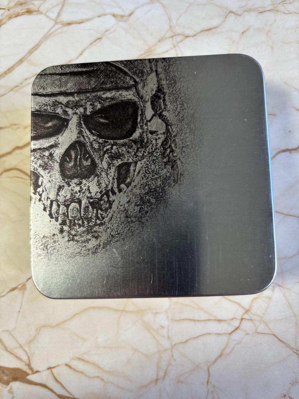 第181期拍卖 帕劳2017年海盗骷髅头1盎司3D立体异形仿古银币，999银，发行2500枚