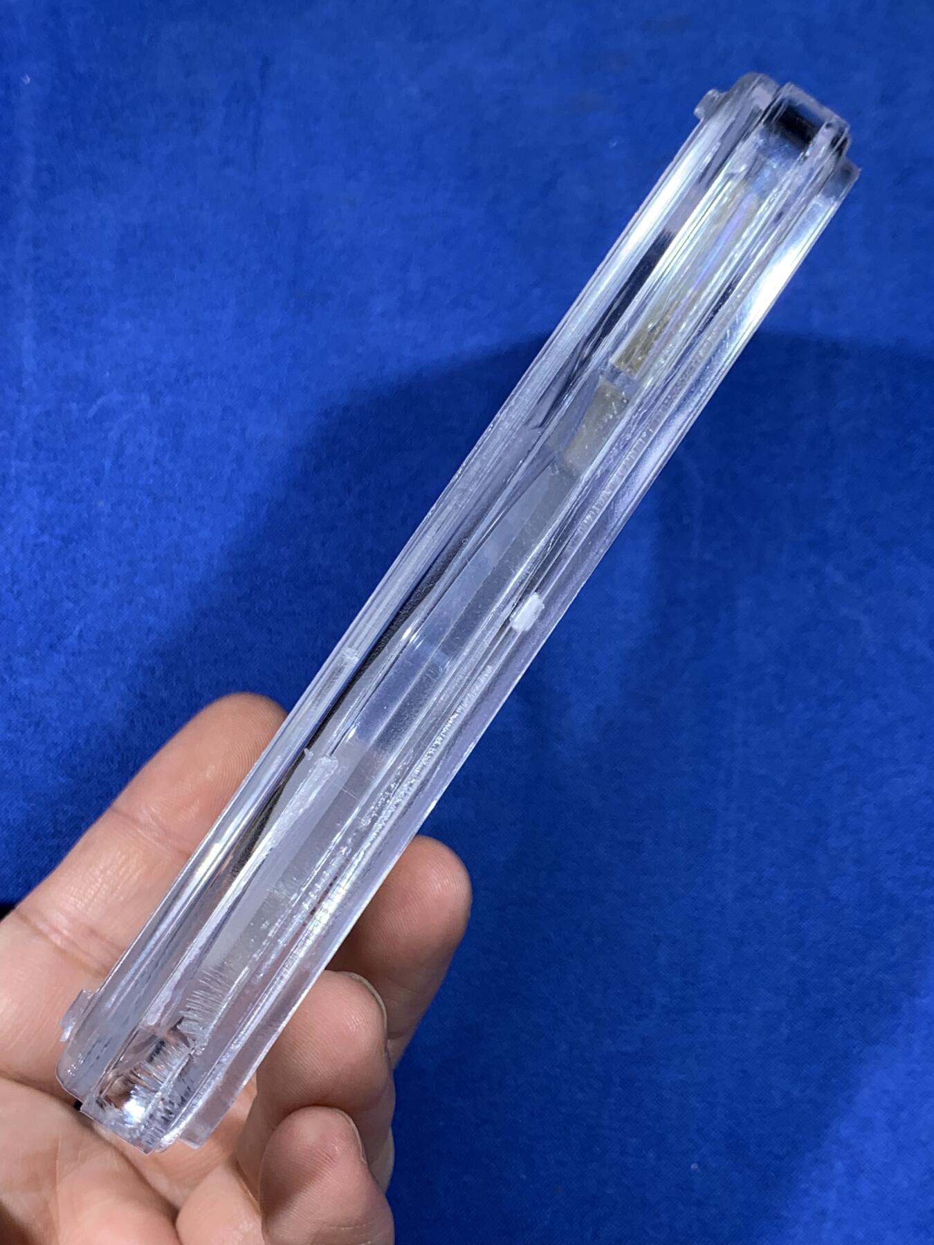 《竞宝斋》第436场 周日，周一2场连拍 （全场包邮） PCGS SP64 唯一冠军分 法属印度支那1931年老挝大铜章 59毫米 97.16克大规格 巴黎殖民博览会纪念 正面身着传统服饰青年男女吹奏乐器 背面三头象为老挝古代国徽 盒子有轻微裂纹 细节见图 加大加厚盒装