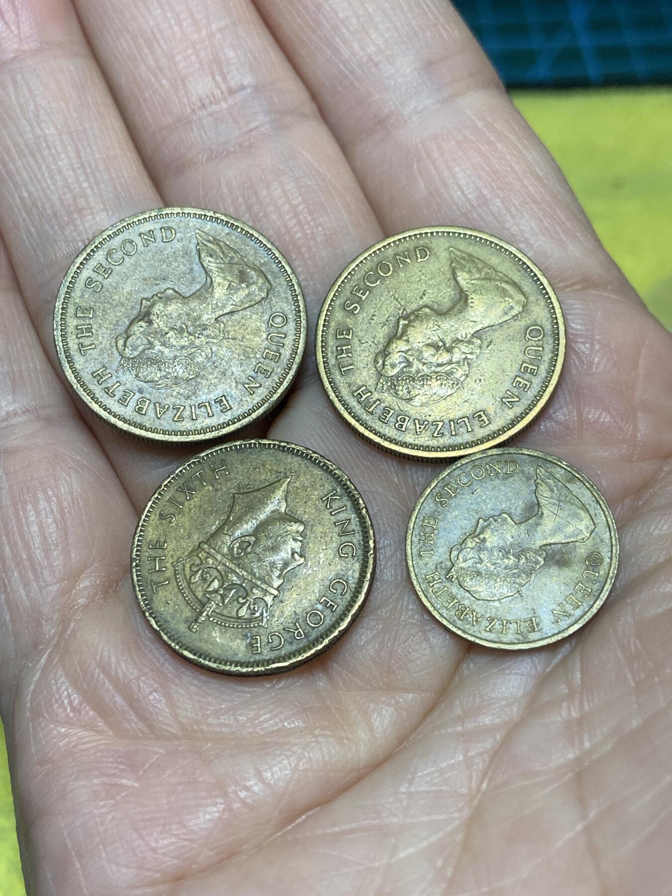 2025年第一百二十六场(总第一百五十二场）外国好品散币(免佣金) 香港4枚：1977年1980年5毫，1949年1毫，1983年1毫