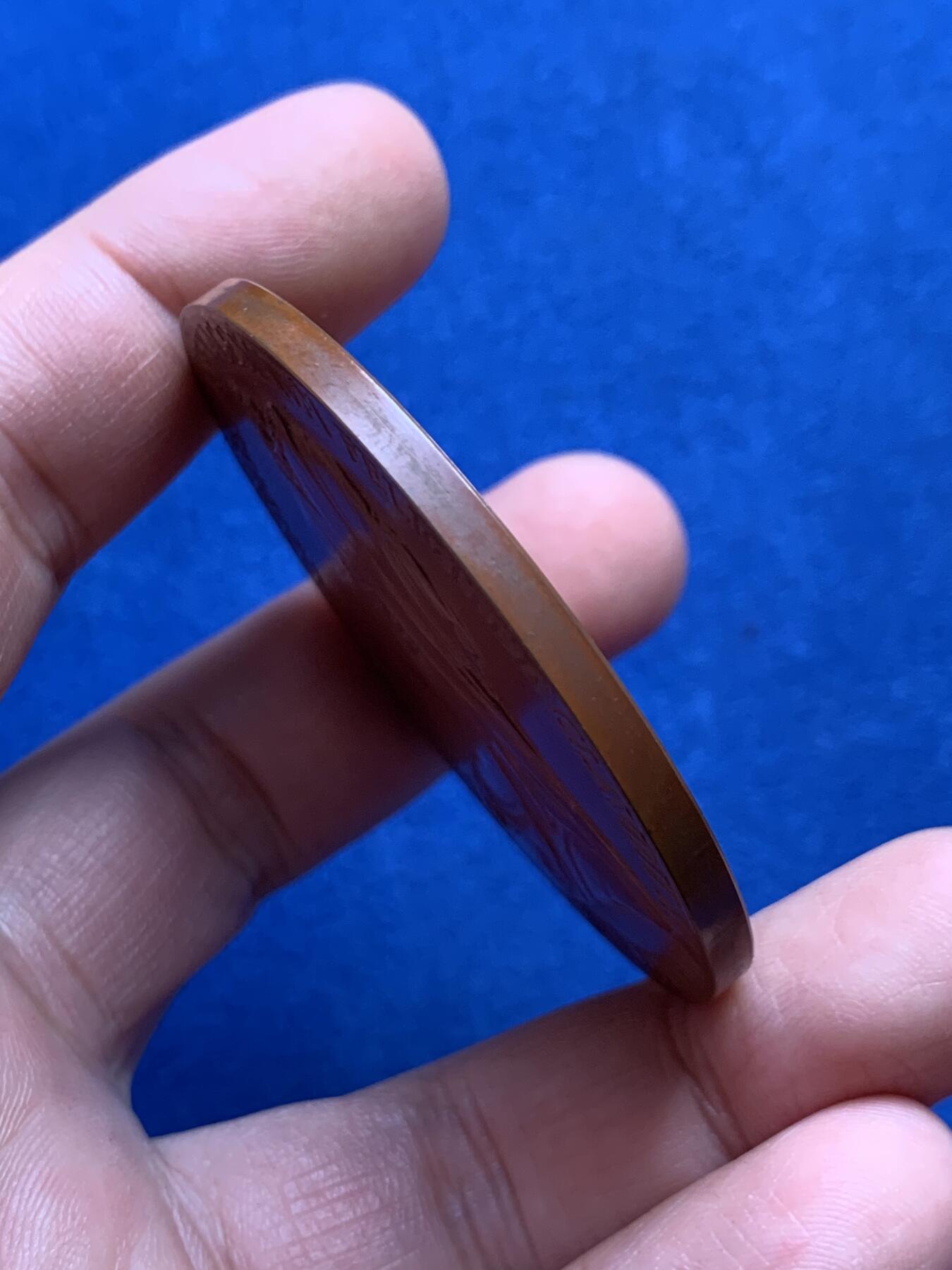 《竞宝斋》第436场 周日，周一2场连拍 （全场包邮） 英国维多利亚登基60周年大铜章 77克 55.2mm 带原盒