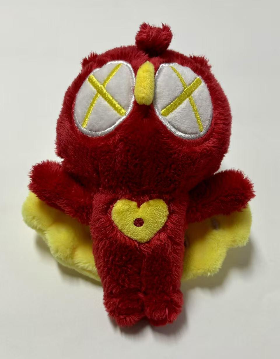 零元拍：潮流展热卖的OWSON毛绒公仔