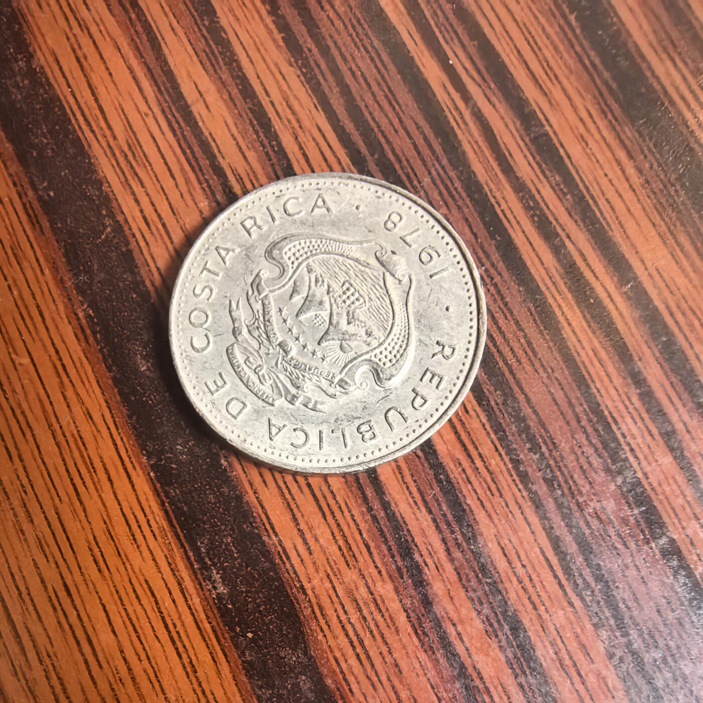 泡泡币外币第二十六场可代拍15038385335微信 哥斯达黎加50分。