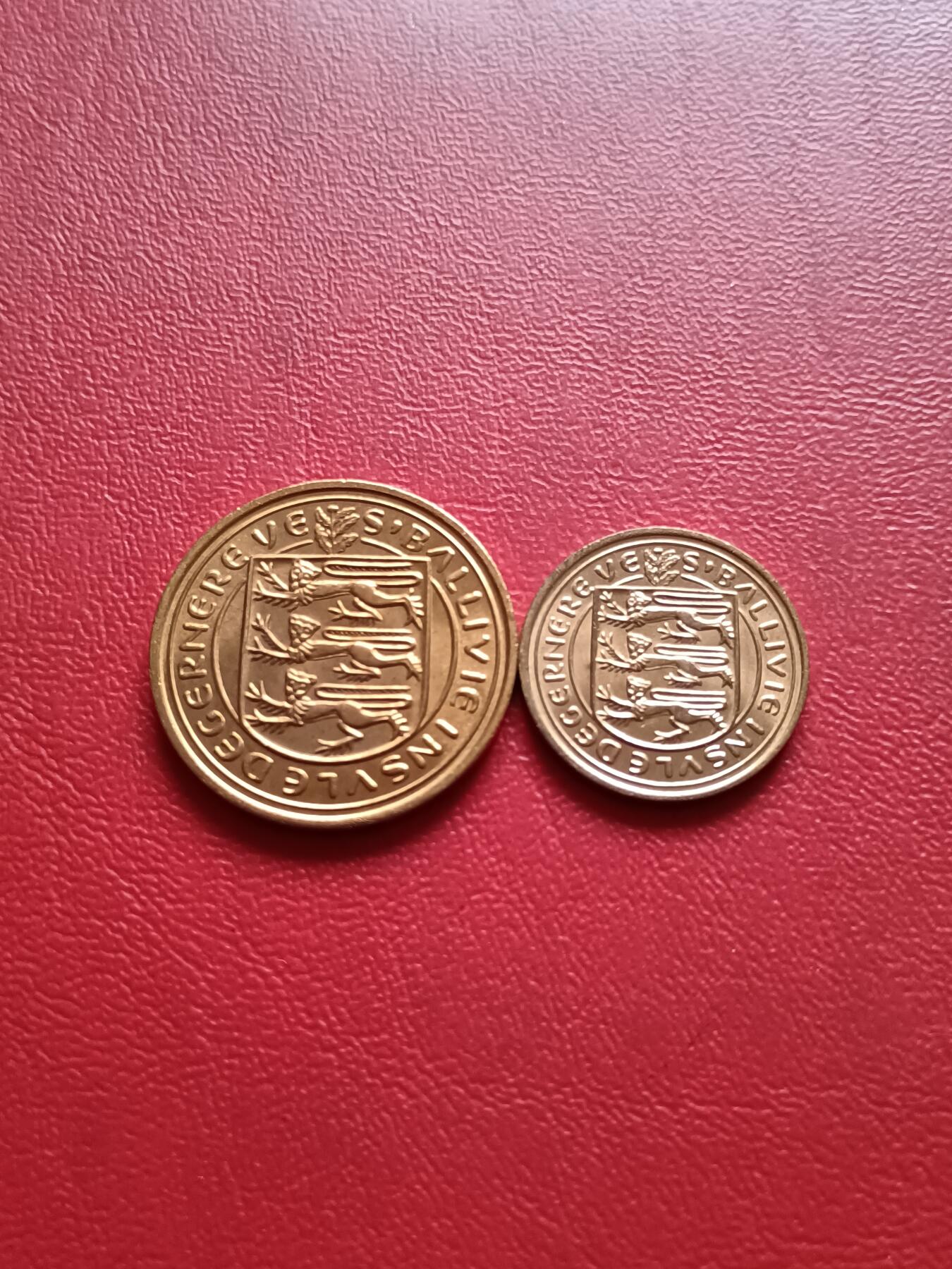 【云涧收藏】第七十八场 根西1979年1、2便士2枚