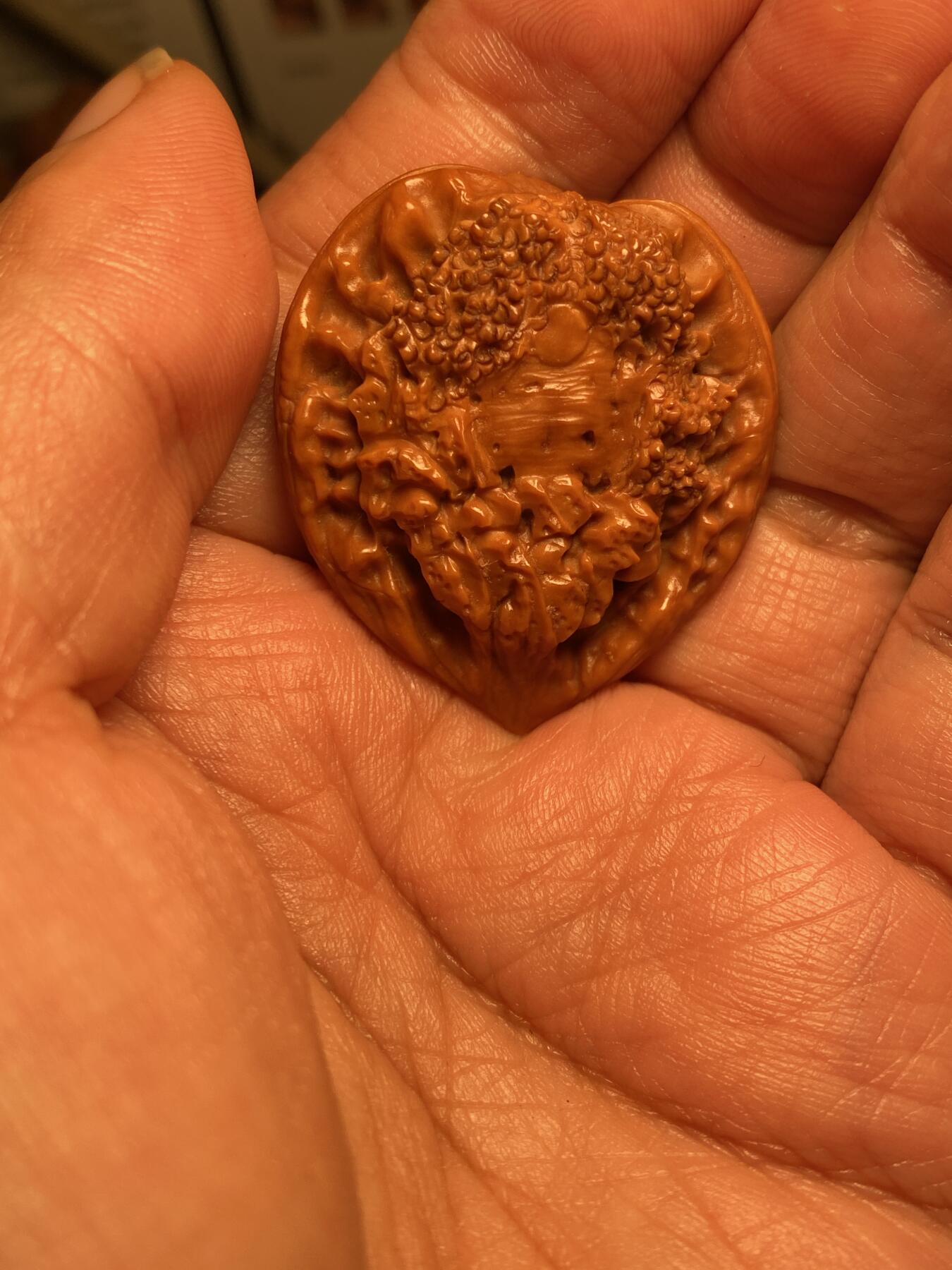 大佬都在看的苏工核雕捡漏价