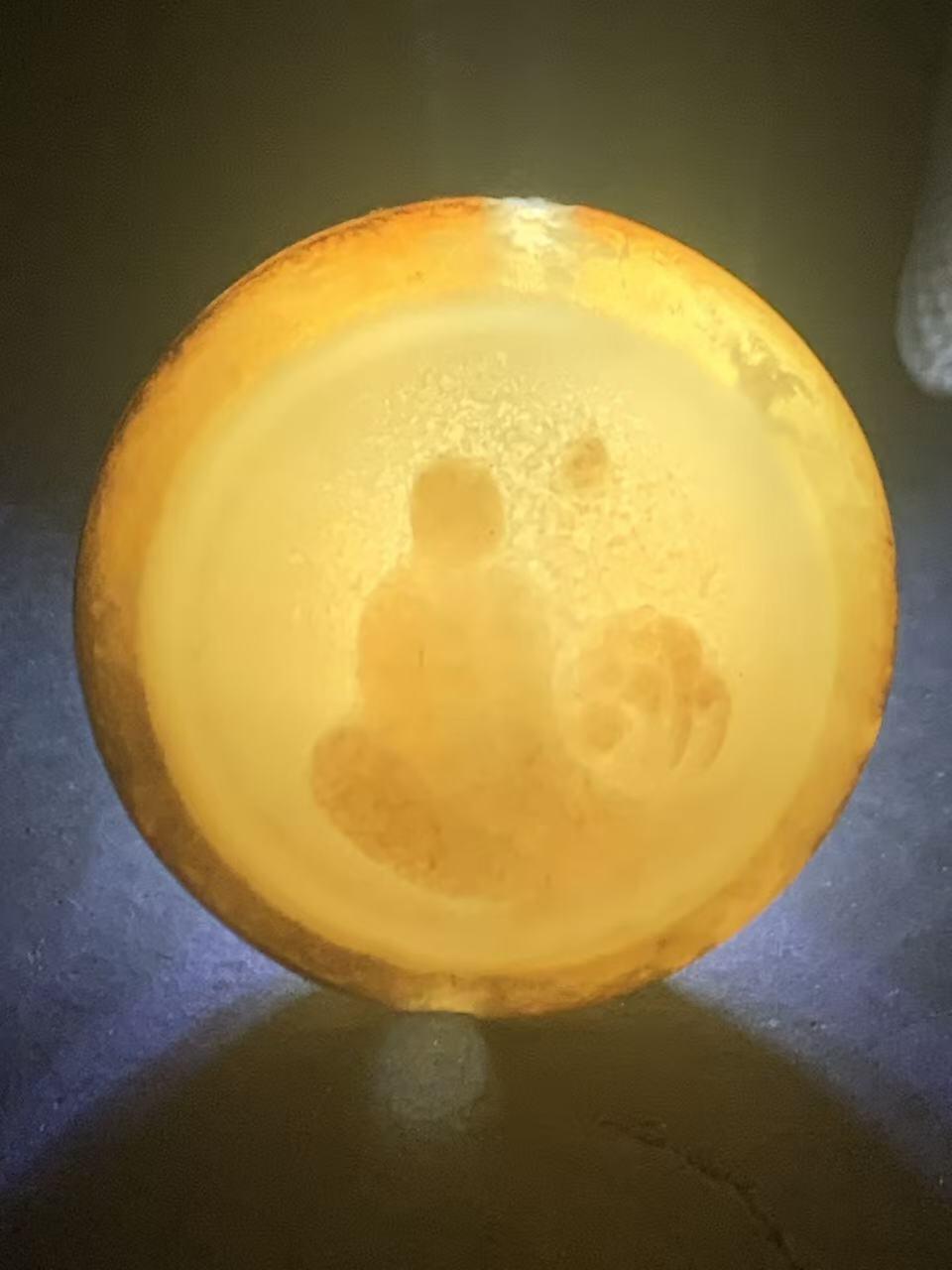 亚光药师玛瑙手工雕刻无相佛板珠（背云）一颗